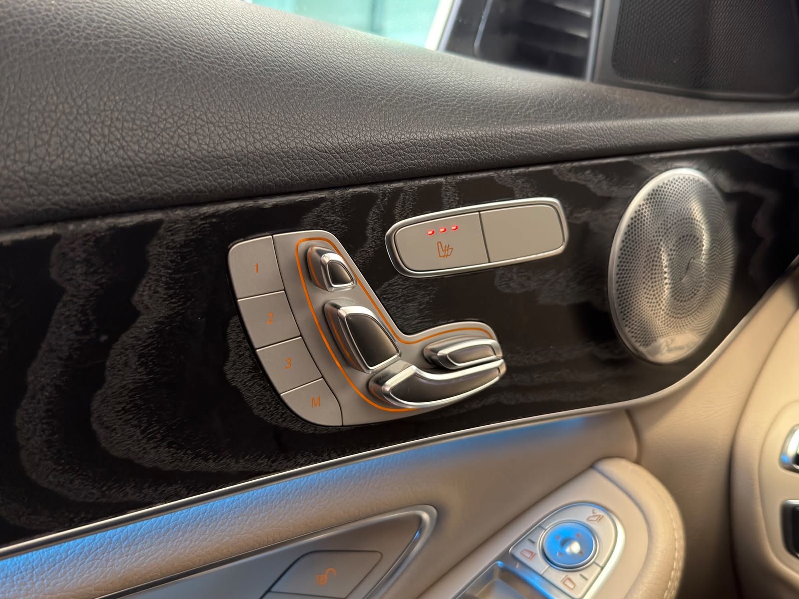 Foto van Mercedes-Benz C 350 E