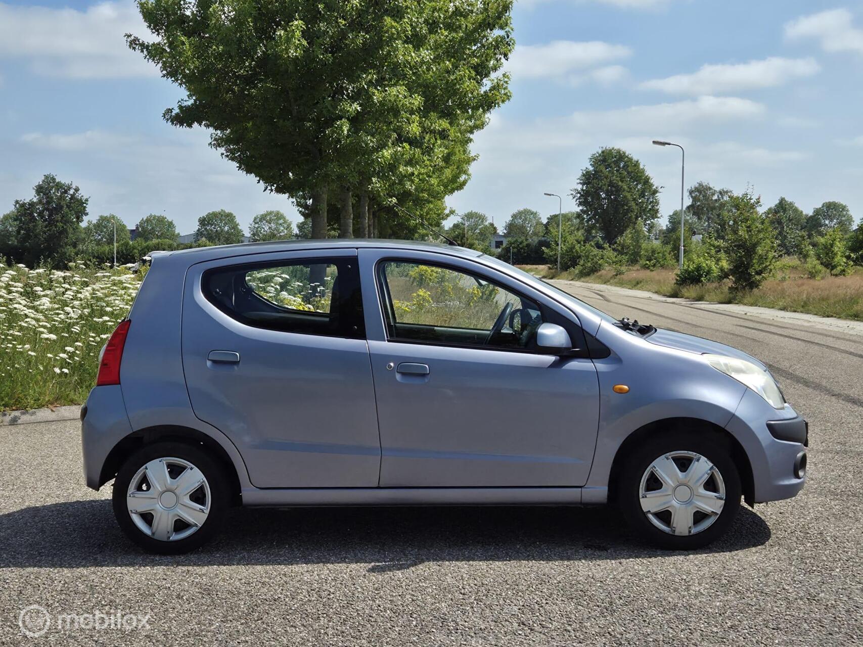 Foto van Nissan Nissan Pixo
