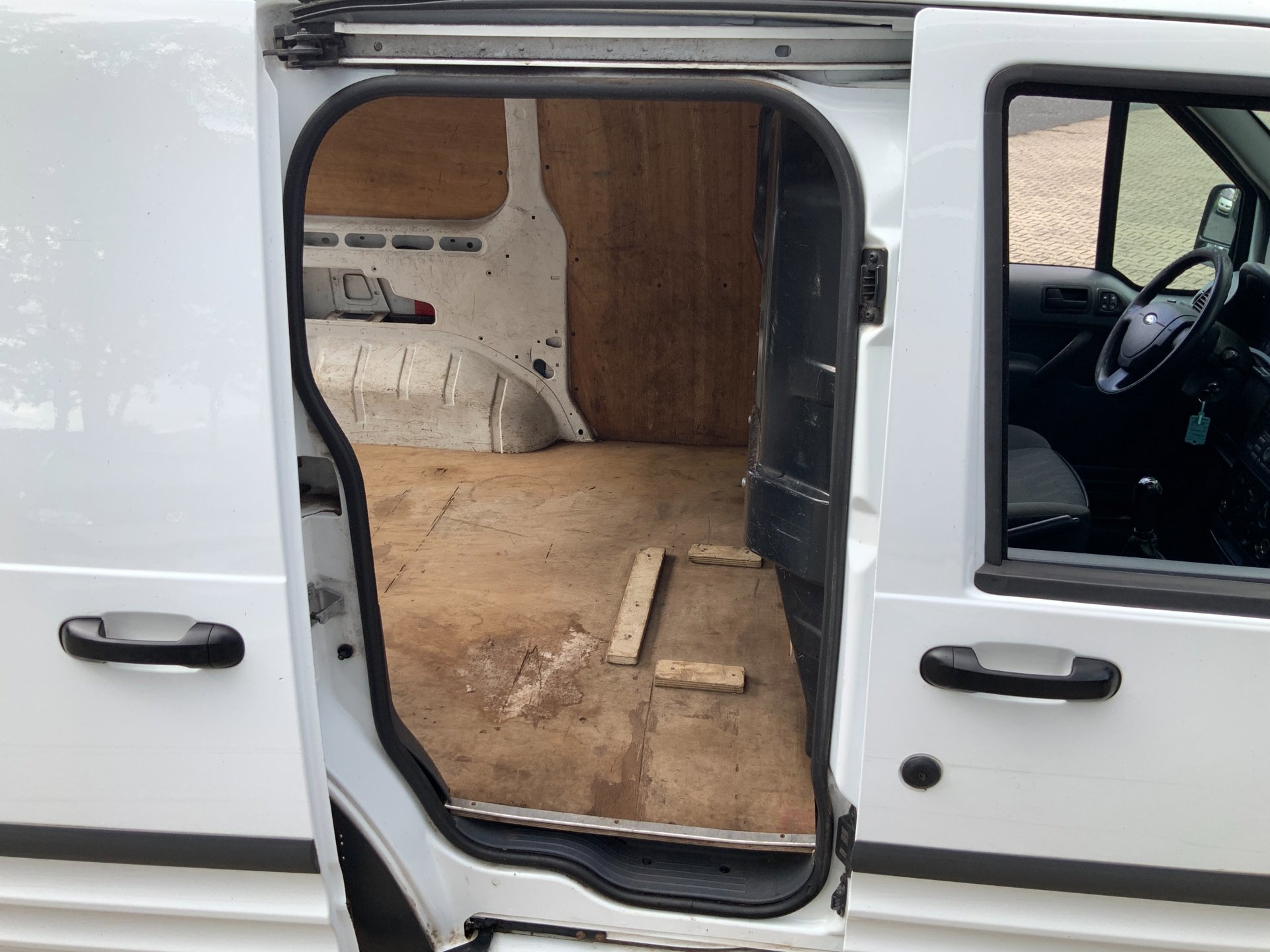 Foto van Ford Transit Connect T200s Van 1,8tdci 66 500