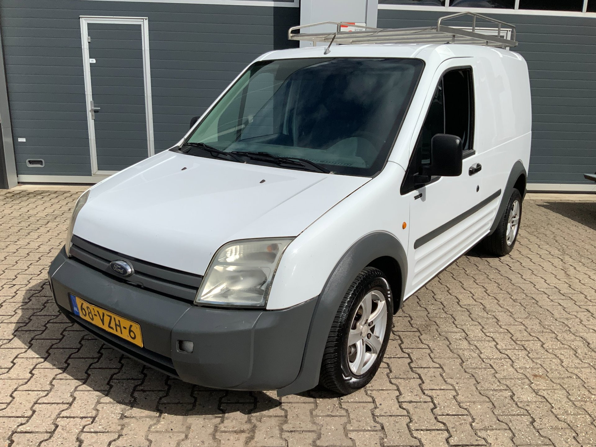 Ford Transit Connect T200s Van 1,8tdci 66 500 T200S 1.8 TDCi Airco Trekh. 2009 - voorkant