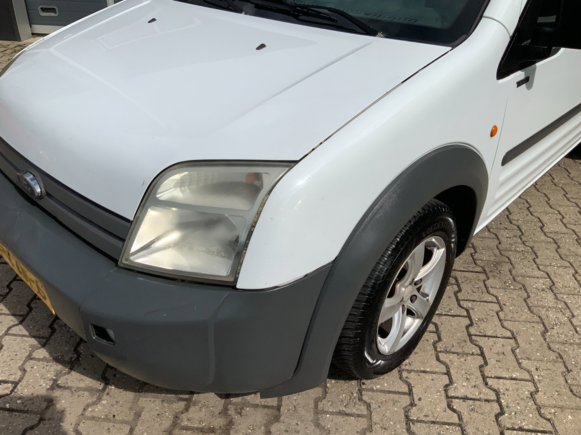 Foto van Ford Transit Connect T200s Van 1,8tdci 66 500