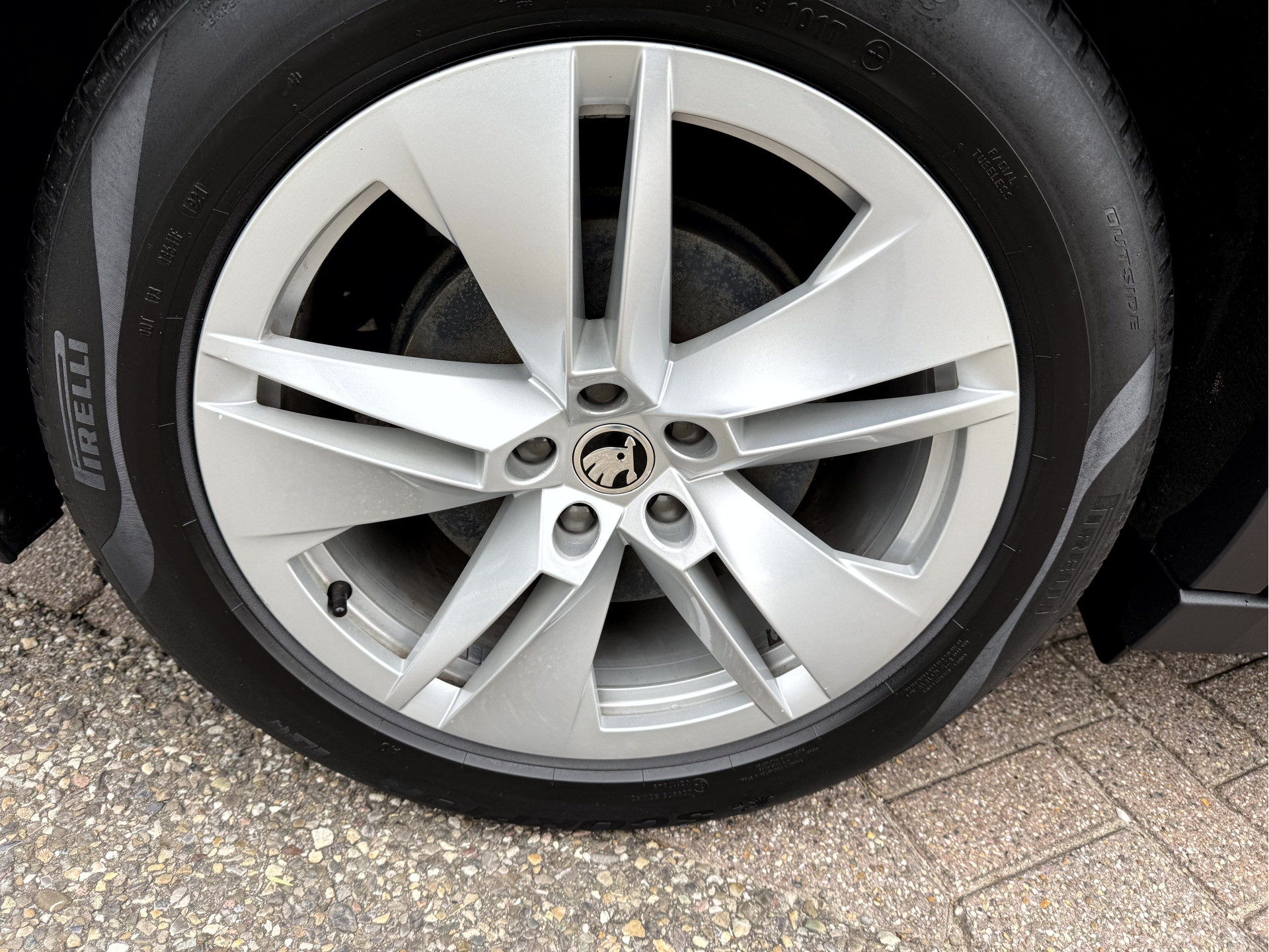 Foto van Skoda Enyaq 60