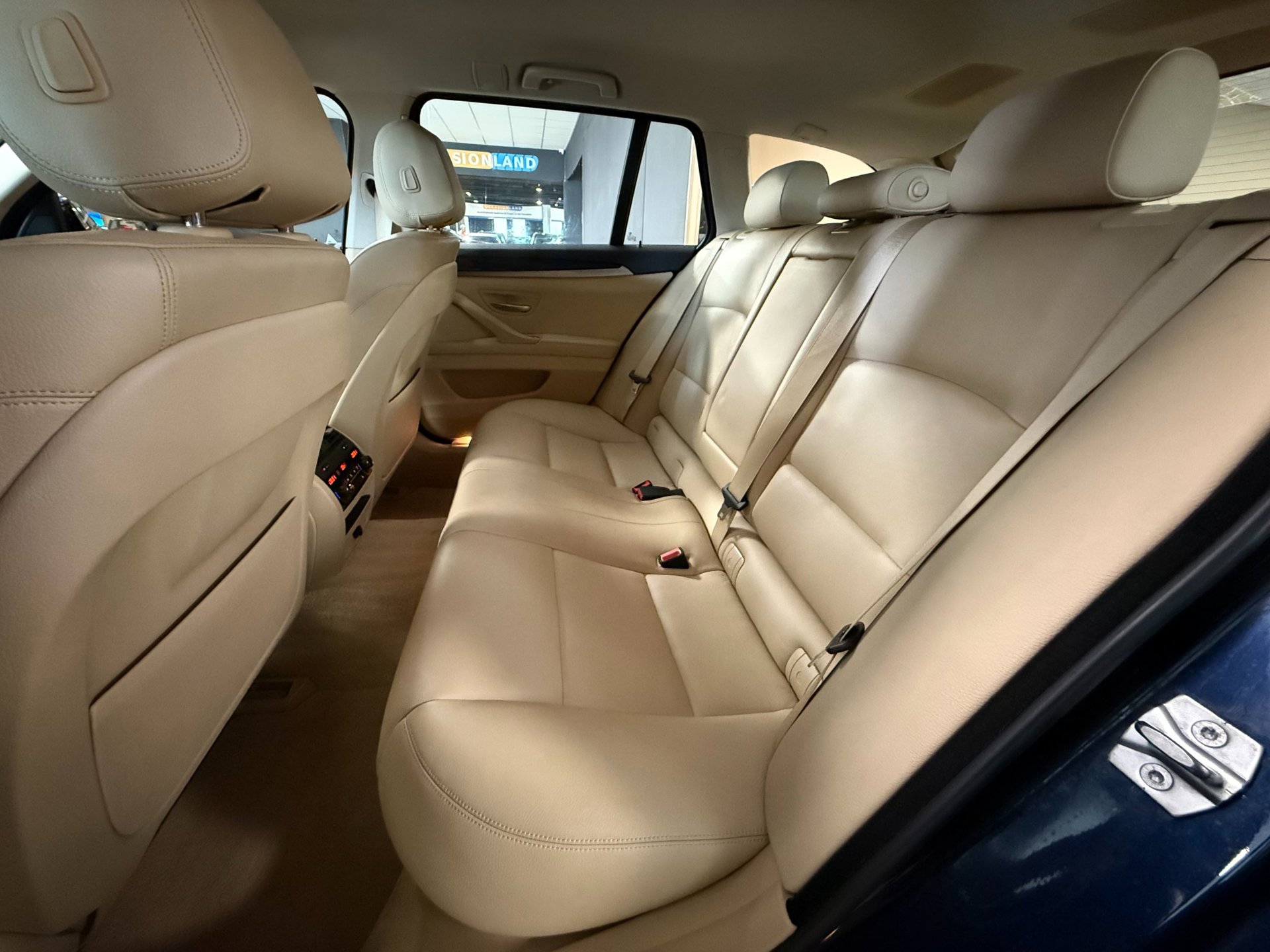 Foto van BMW 528i