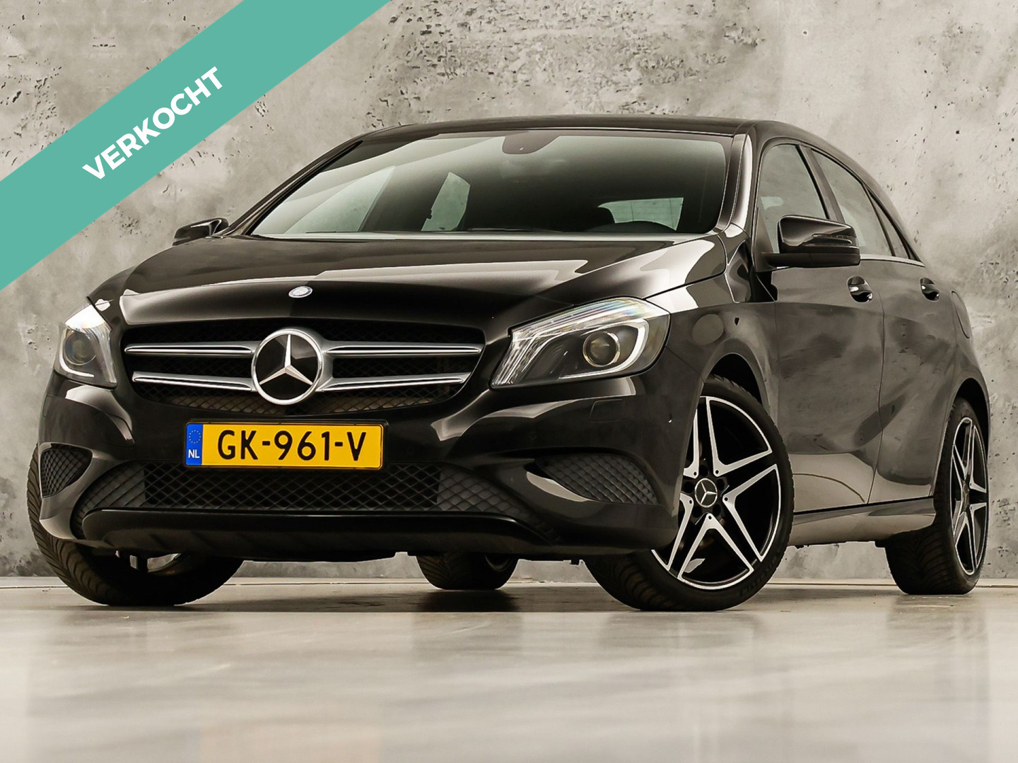 Mercedes-Benz A 180 180 AMG Sport 2015 - voorkant