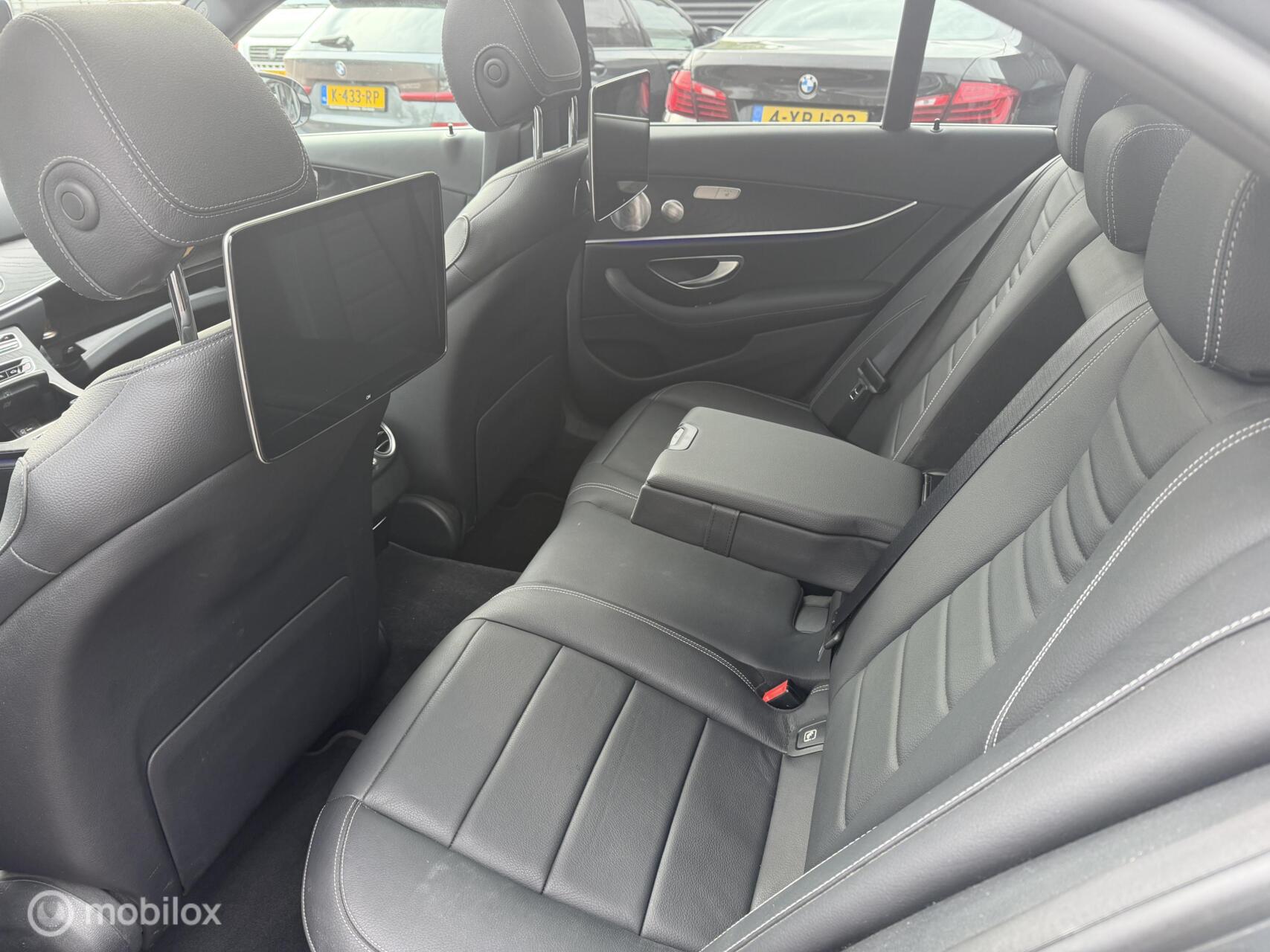 Foto van Mercedes-Benz E 200