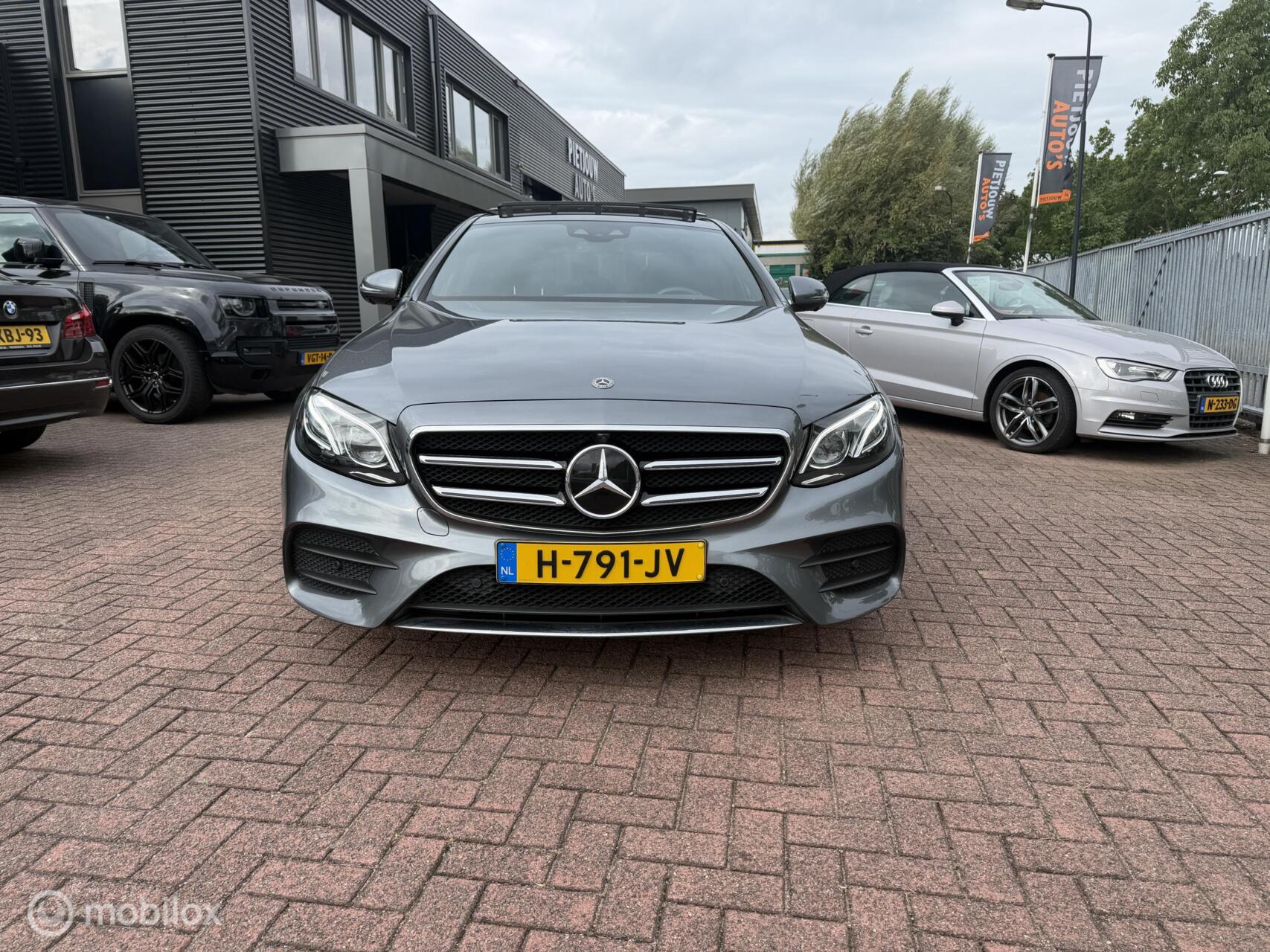 Foto van Mercedes-Benz E 200