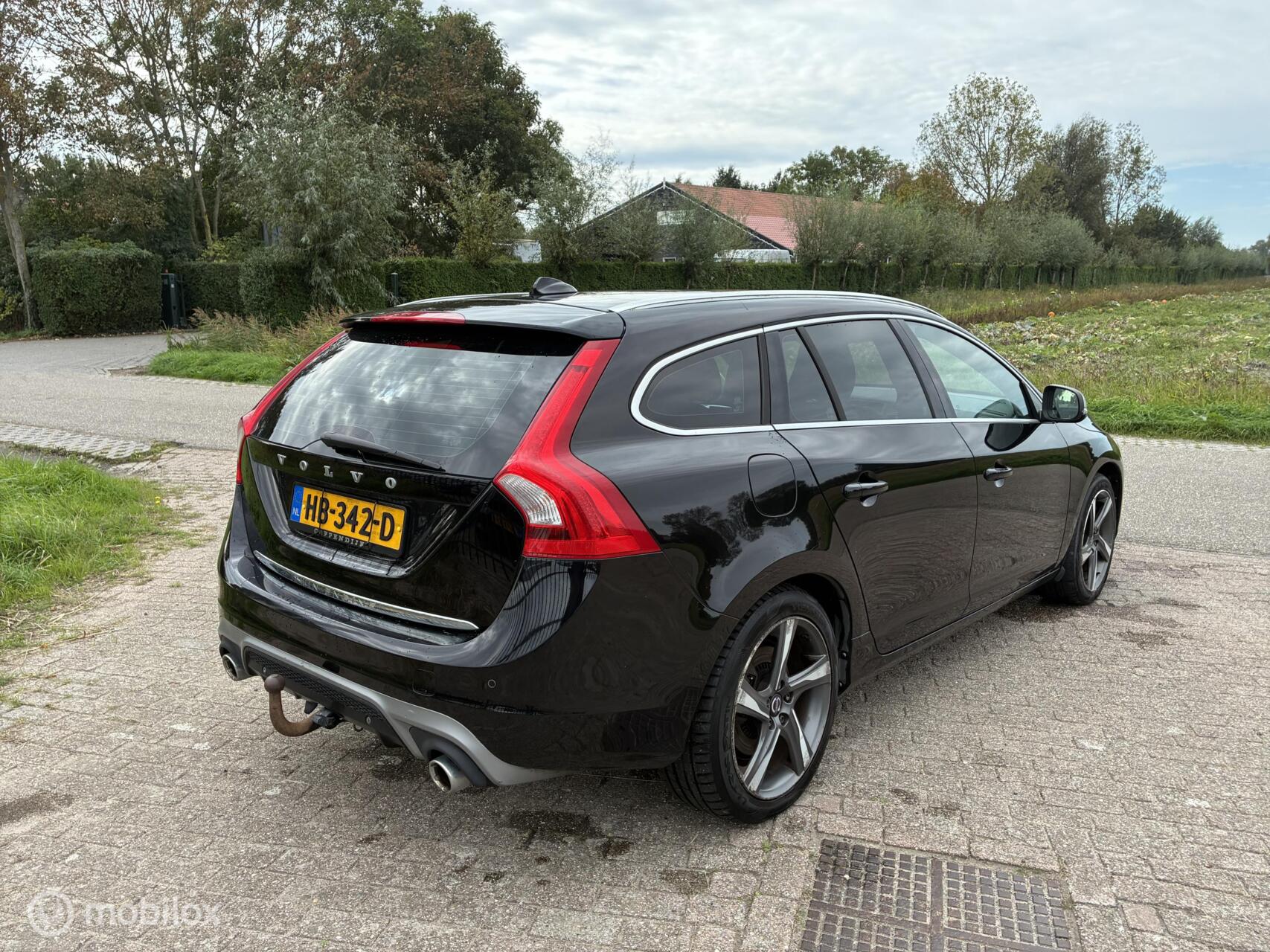 Foto van Volvo V60 Twin Engine