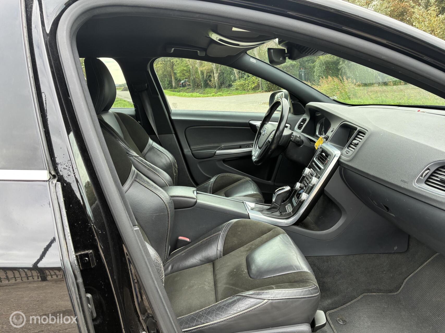 Foto van Volvo V60 Twin Engine