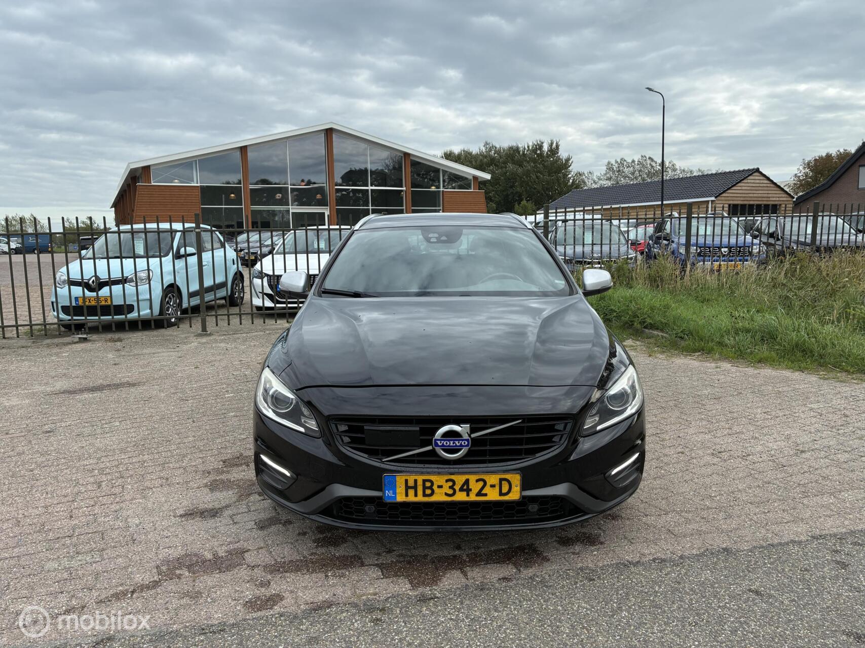 Foto van Volvo V60 Twin Engine