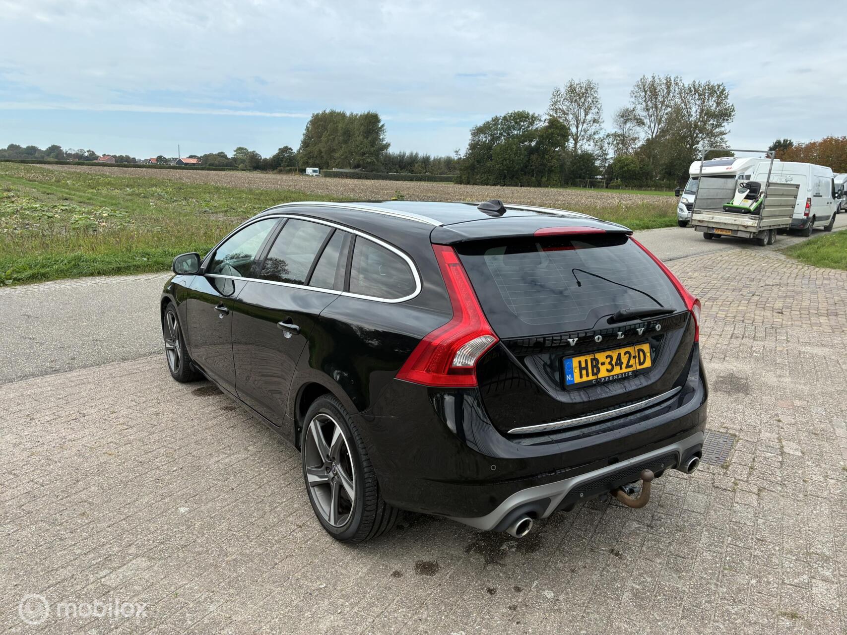 Foto van Volvo V60 Twin Engine