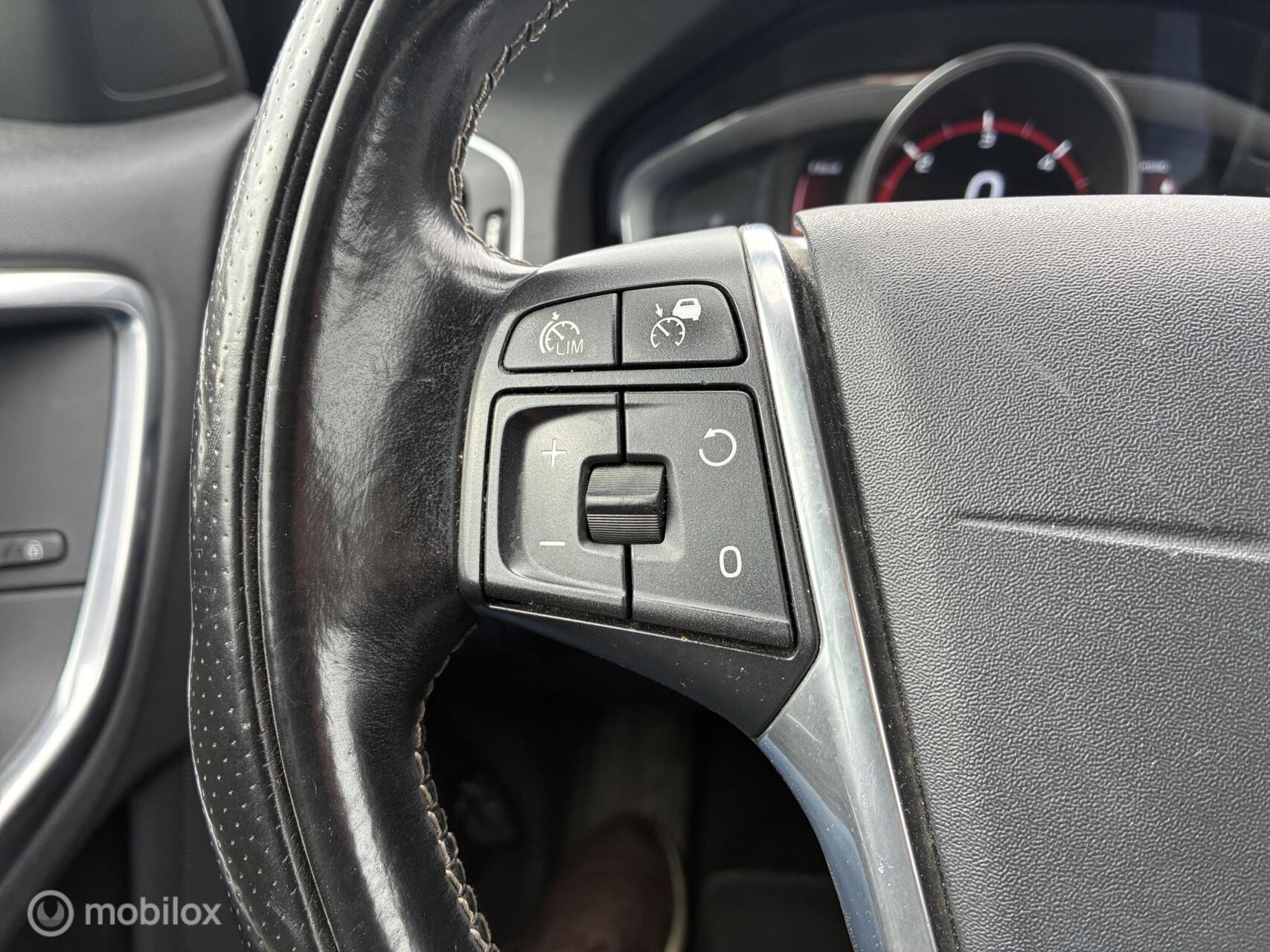 Foto van Volvo V60 Twin Engine