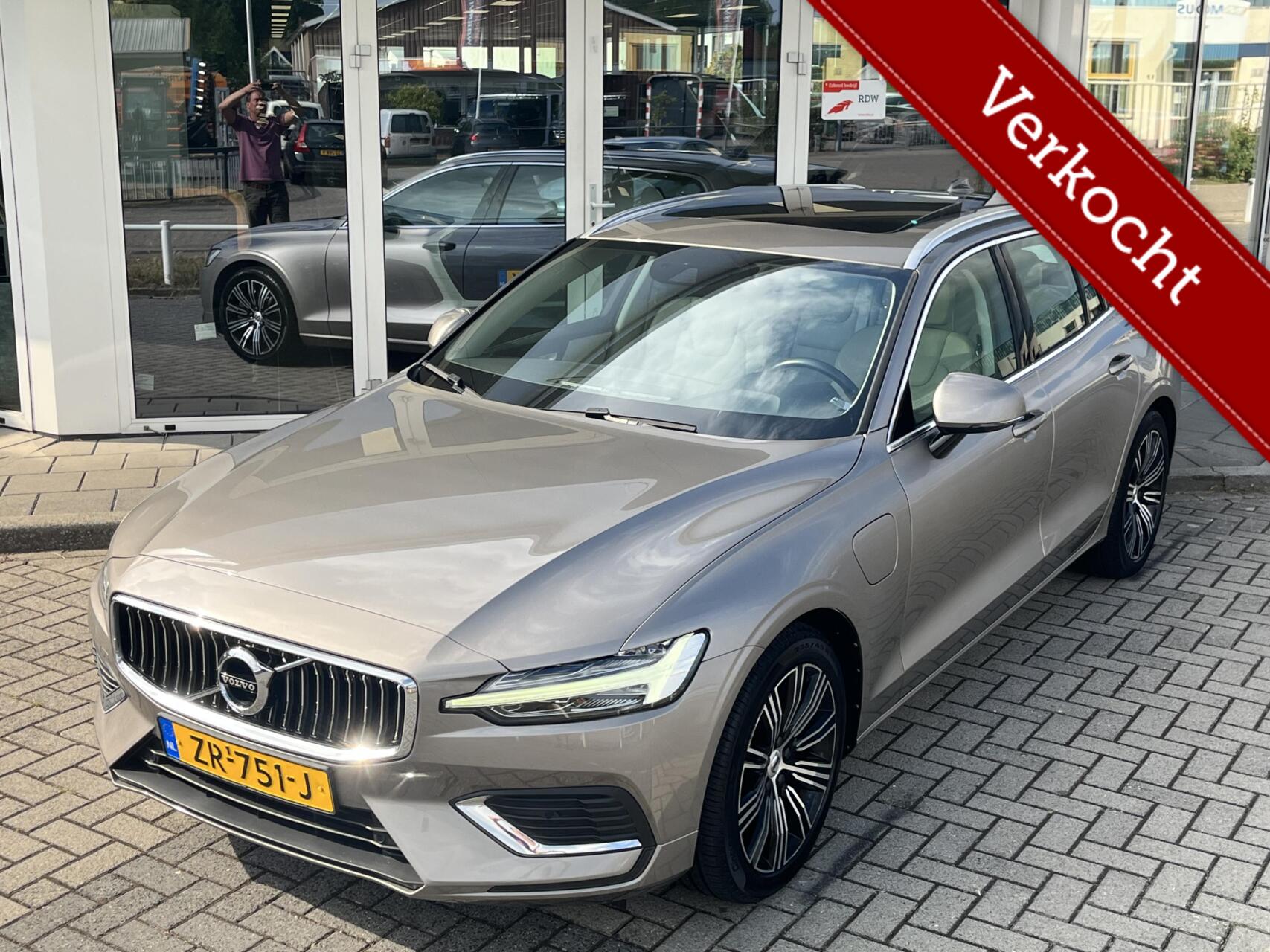 Foto van Volvo V60 T8 Twin Engine