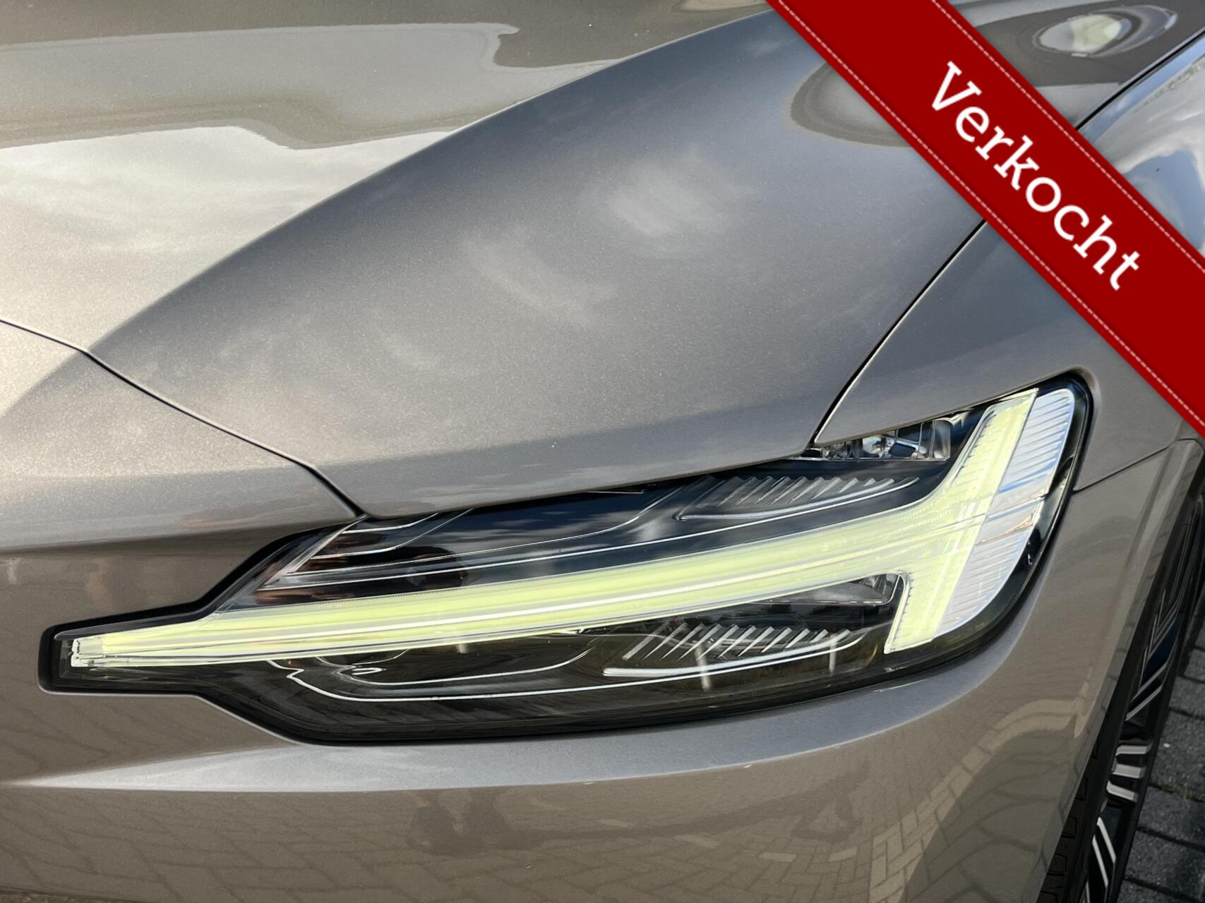 Foto van Volvo V60 T8 Twin Engine
