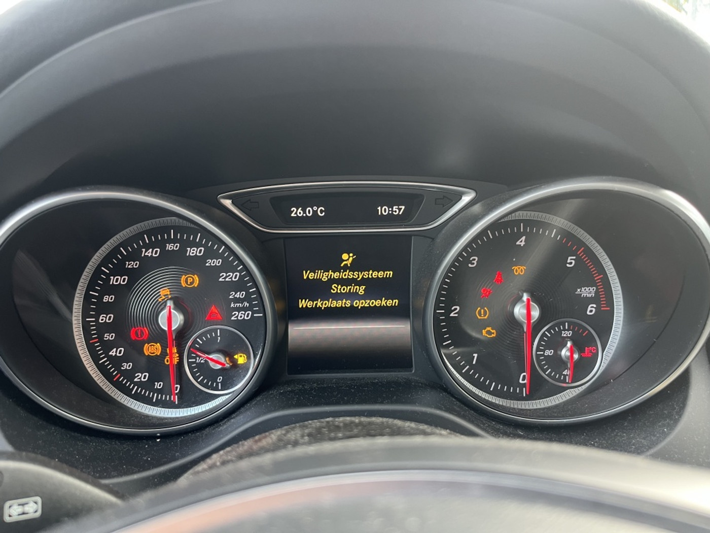 Foto van Mercedes-Benz Cla 180 D