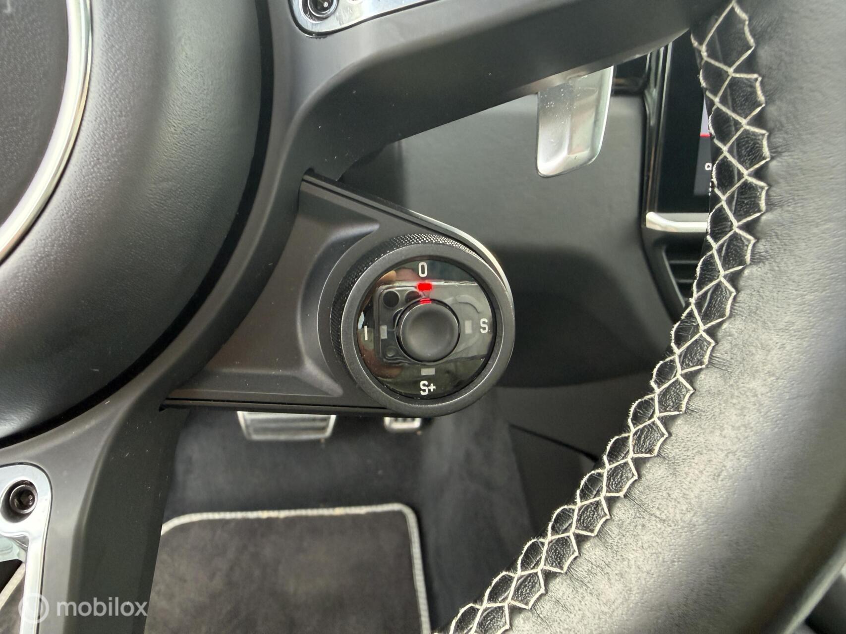 Foto van Porsche Cayenne Turbo
