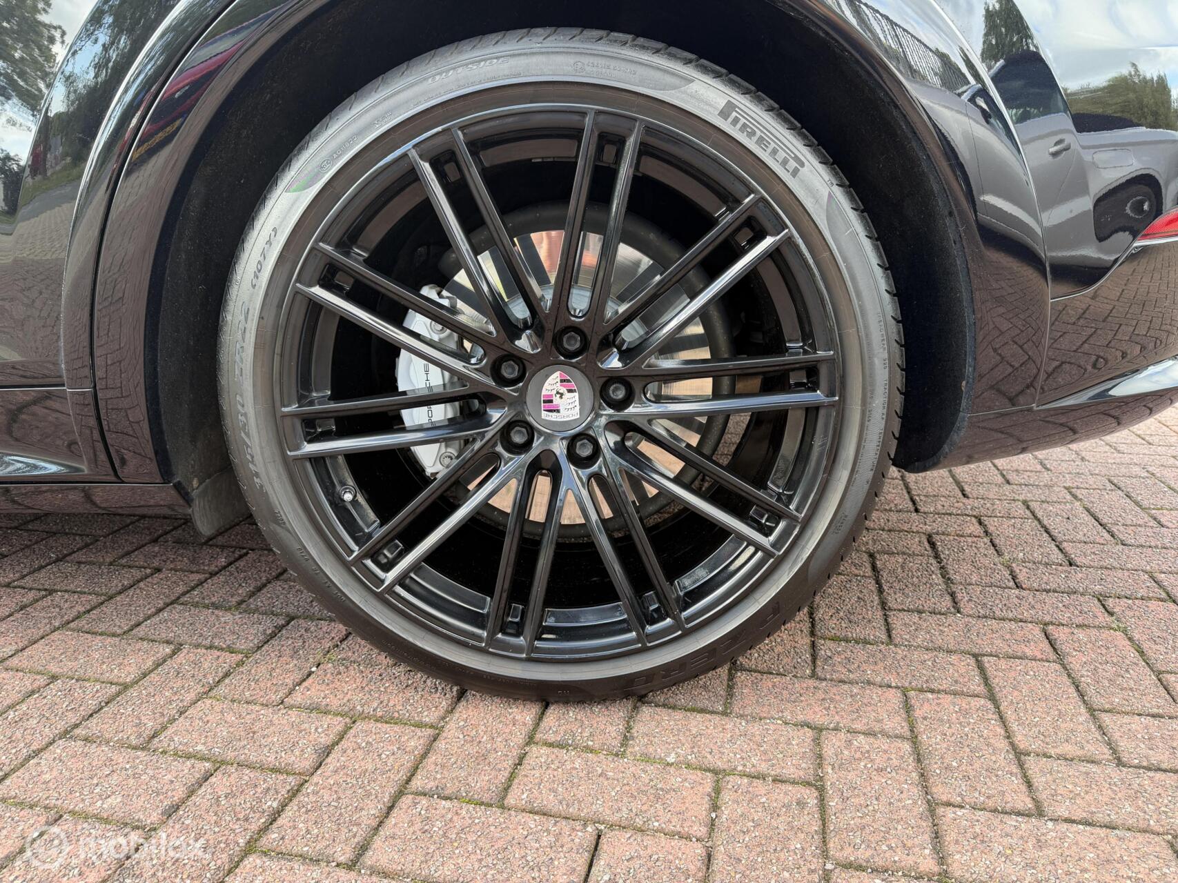 Foto van Porsche Cayenne Turbo
