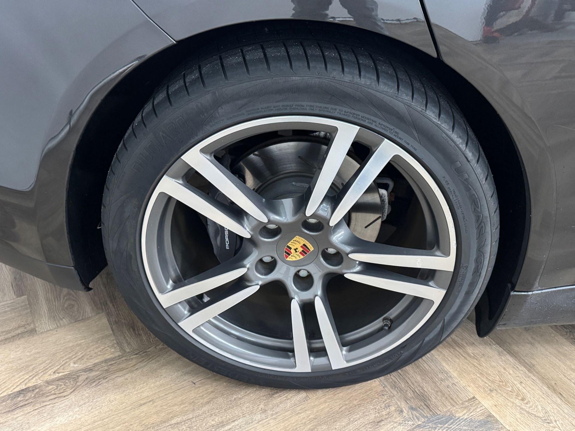 Foto van Porsche Panamera 4