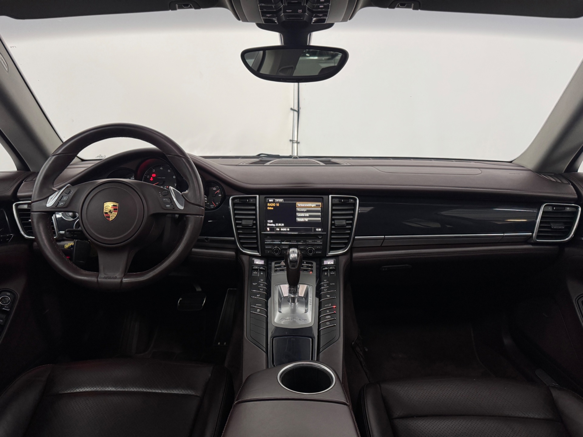 Foto van Porsche Panamera 4