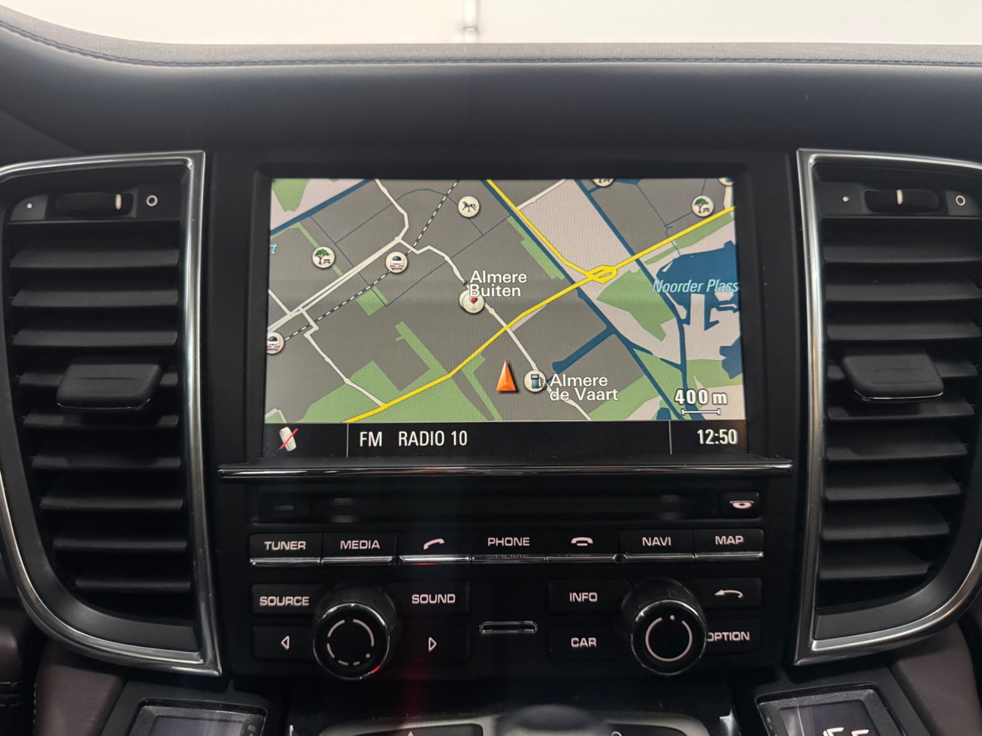 Foto van Porsche Panamera 4