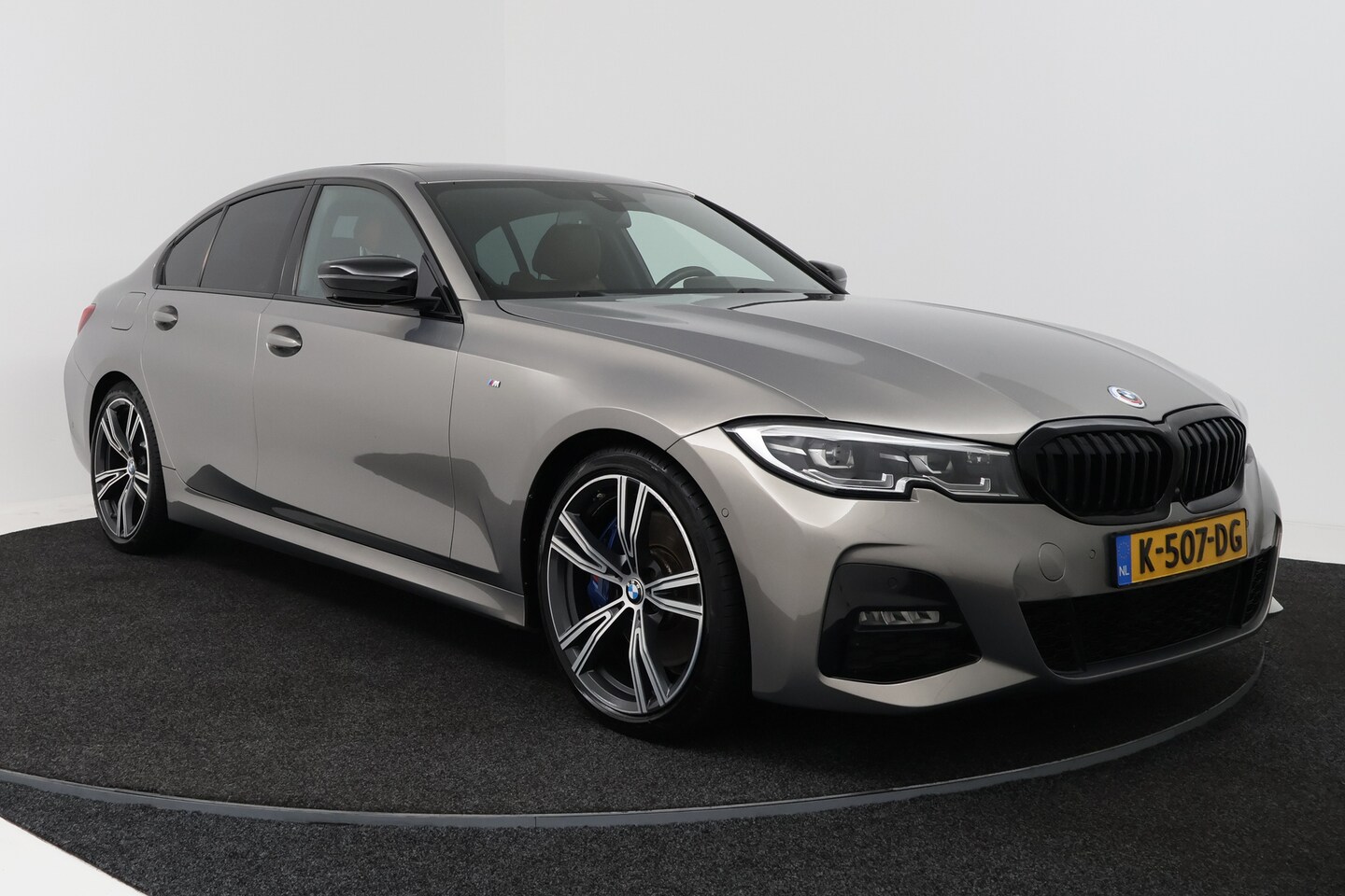 Foto van BMW 330i