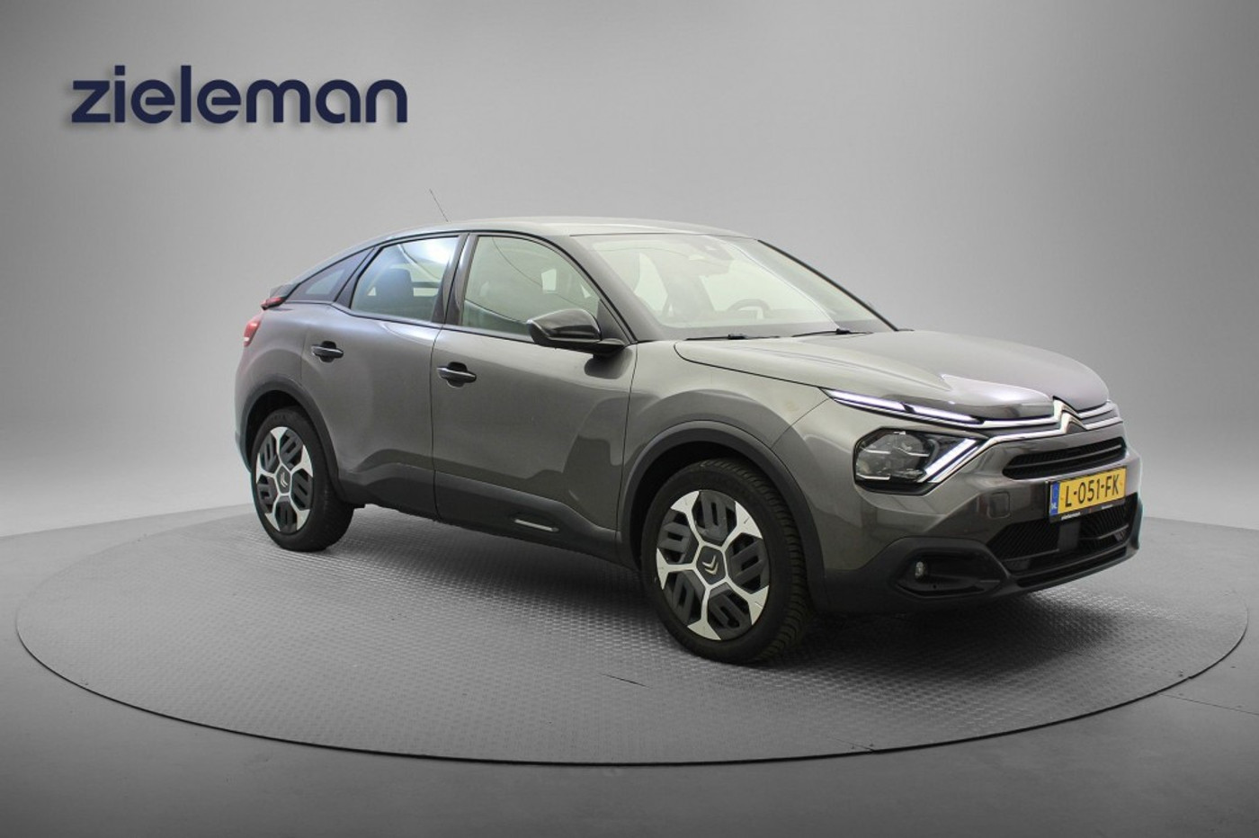 Citroen C4 1.2 Puretech Feel Edition - Carplay, Cruise, Clima 2021 - voorkant