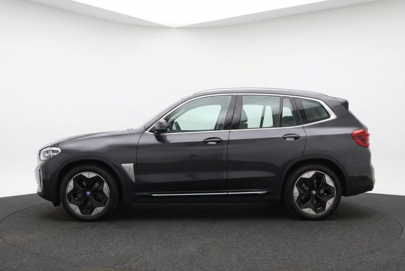 Foto van BMW Ix3