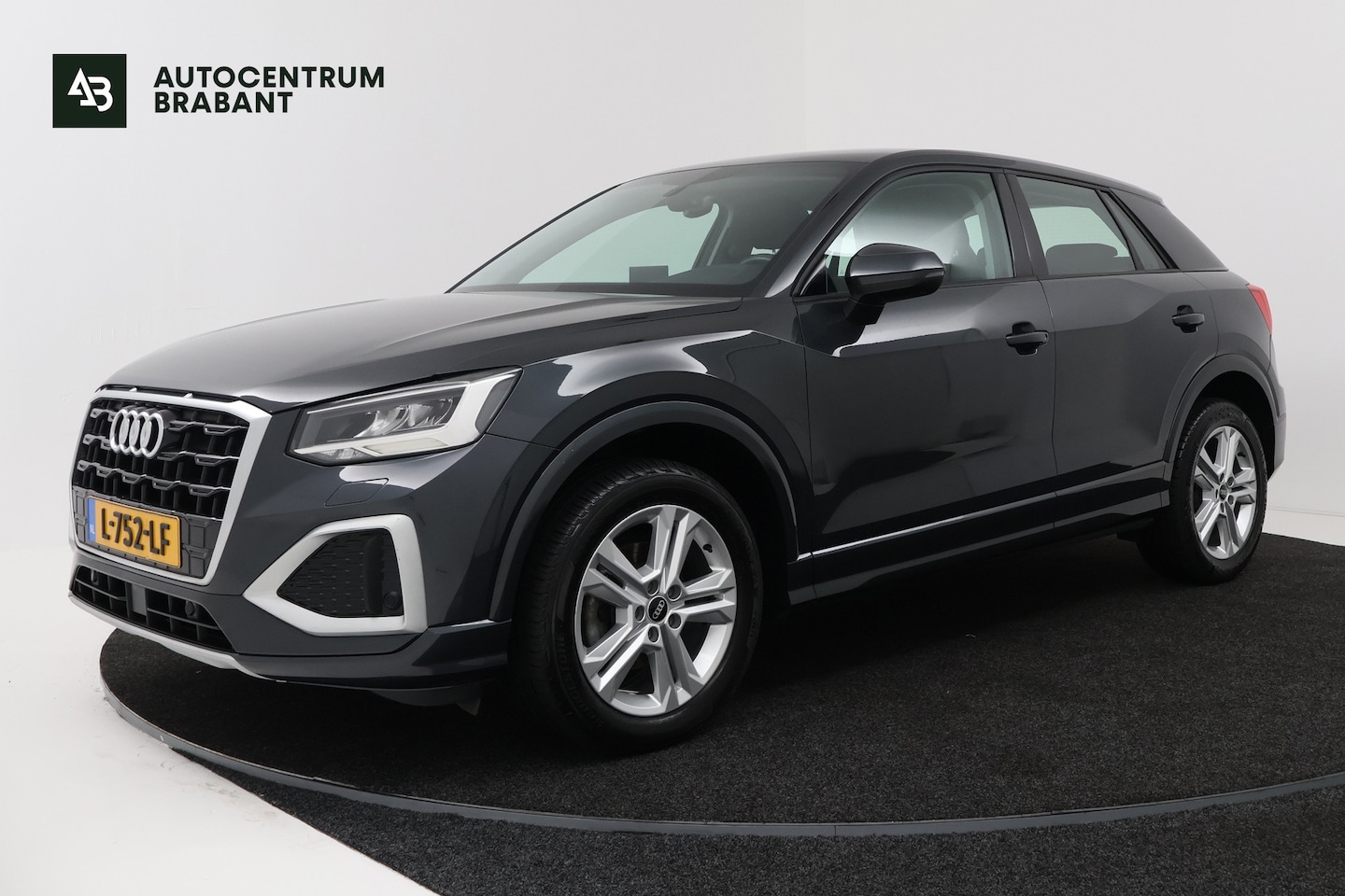 Audi Q2 35 TFSI Business Edition Automaat (DIGITALE COCKPIT, DEALER ONDERHOUDEN, LED, CLIMA) 2021 - voorkant