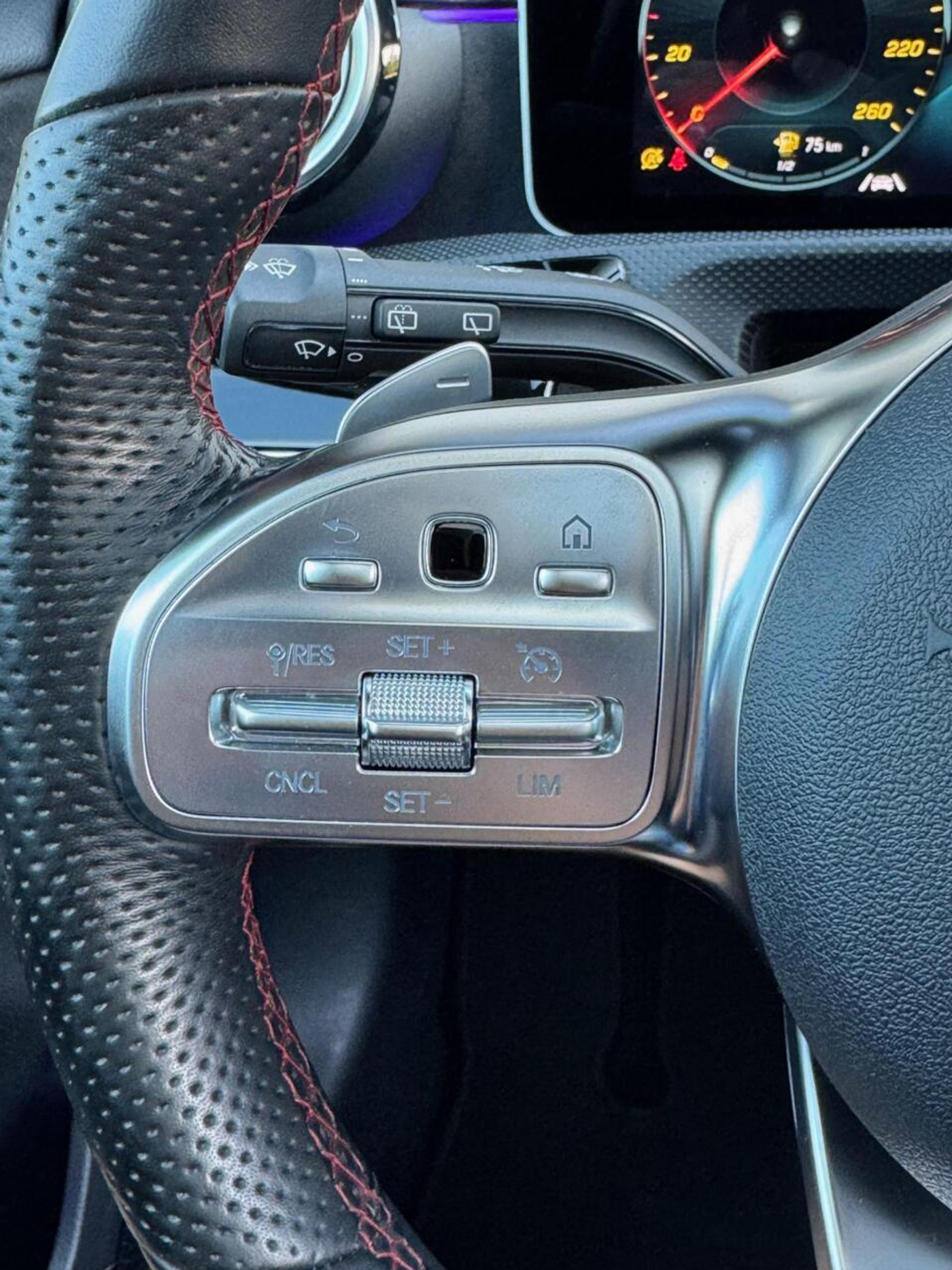 Foto van Mercedes-Benz A 200