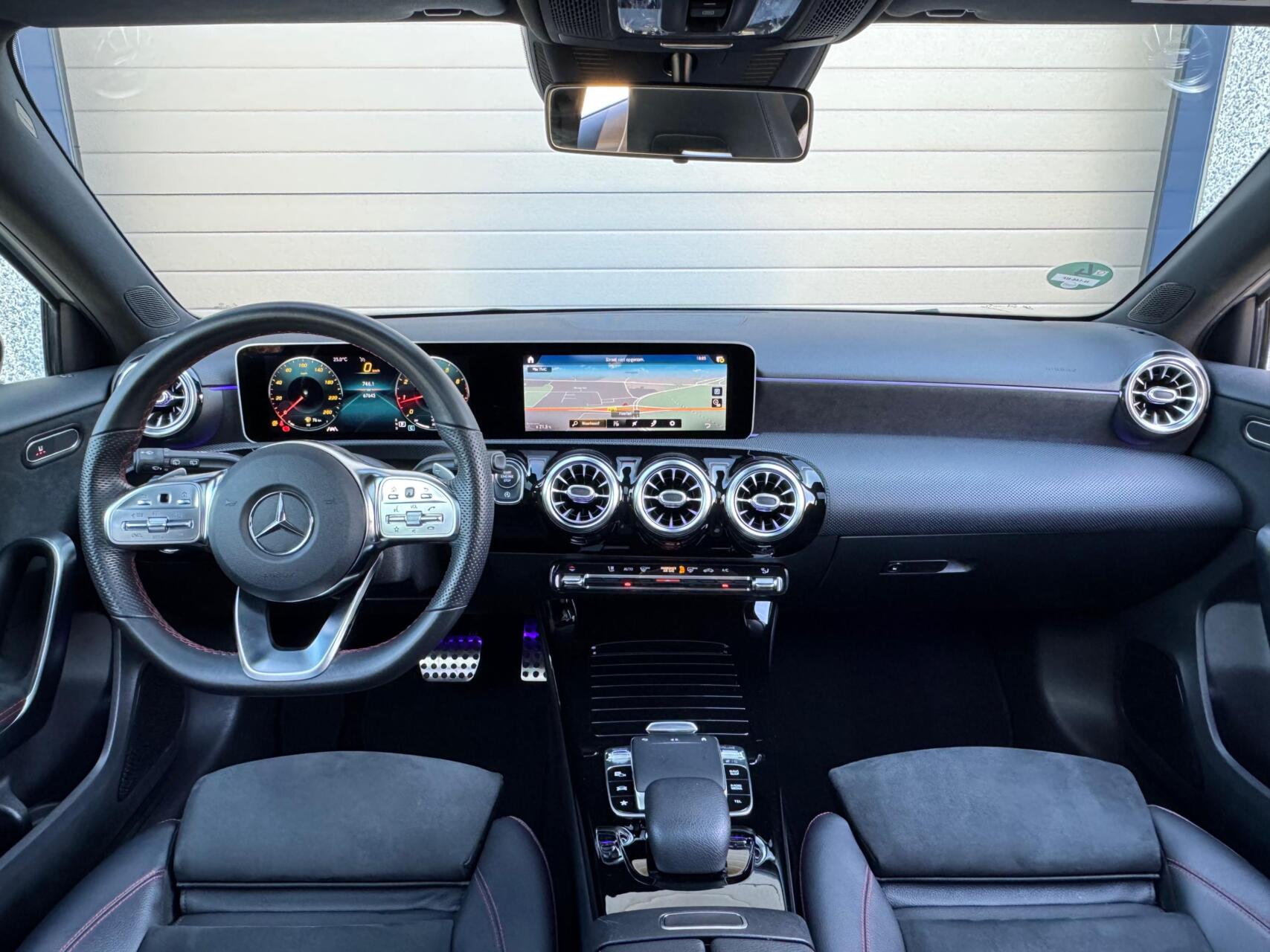 Foto van Mercedes-Benz A 200