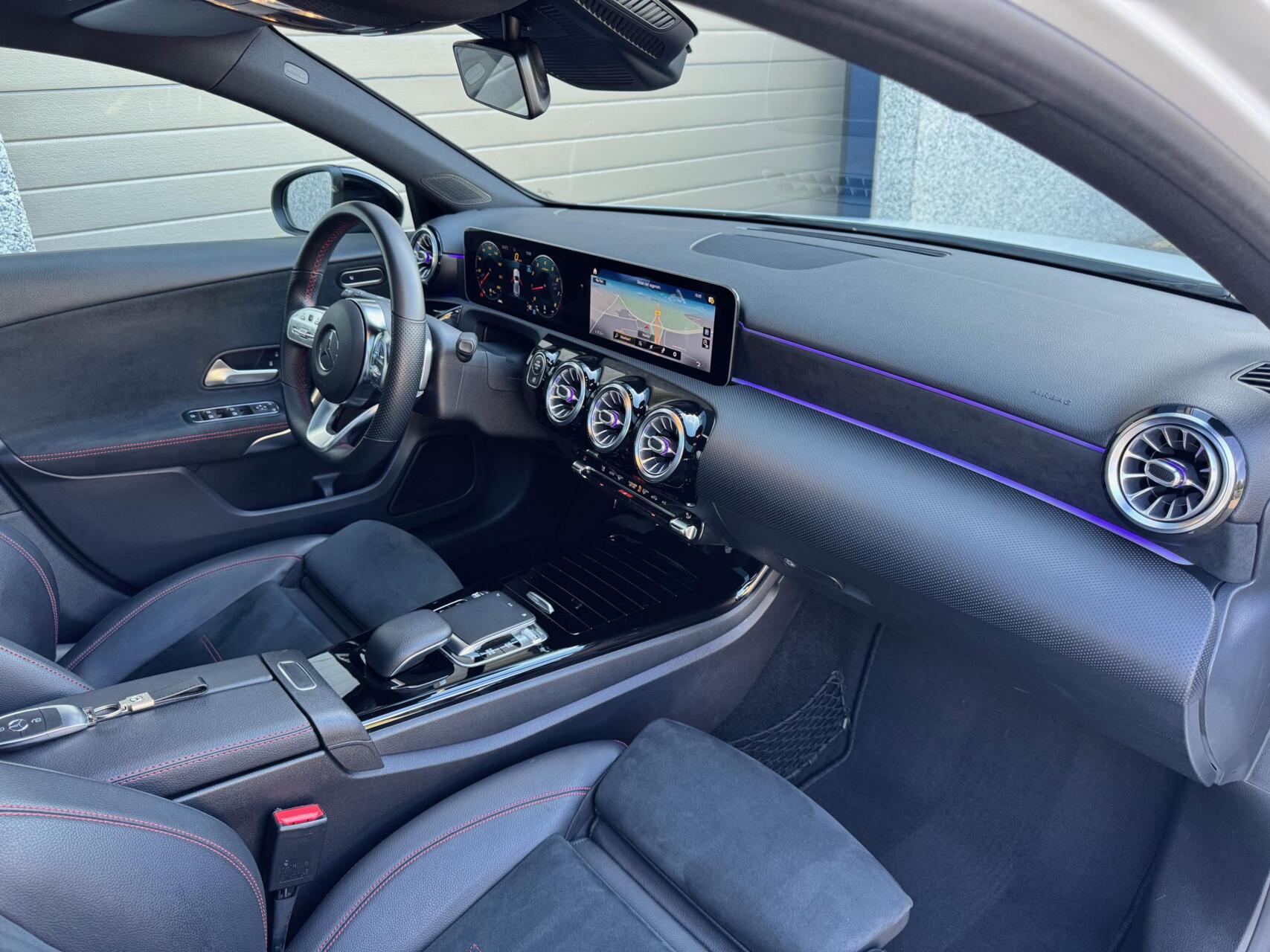Foto van Mercedes-Benz A 200