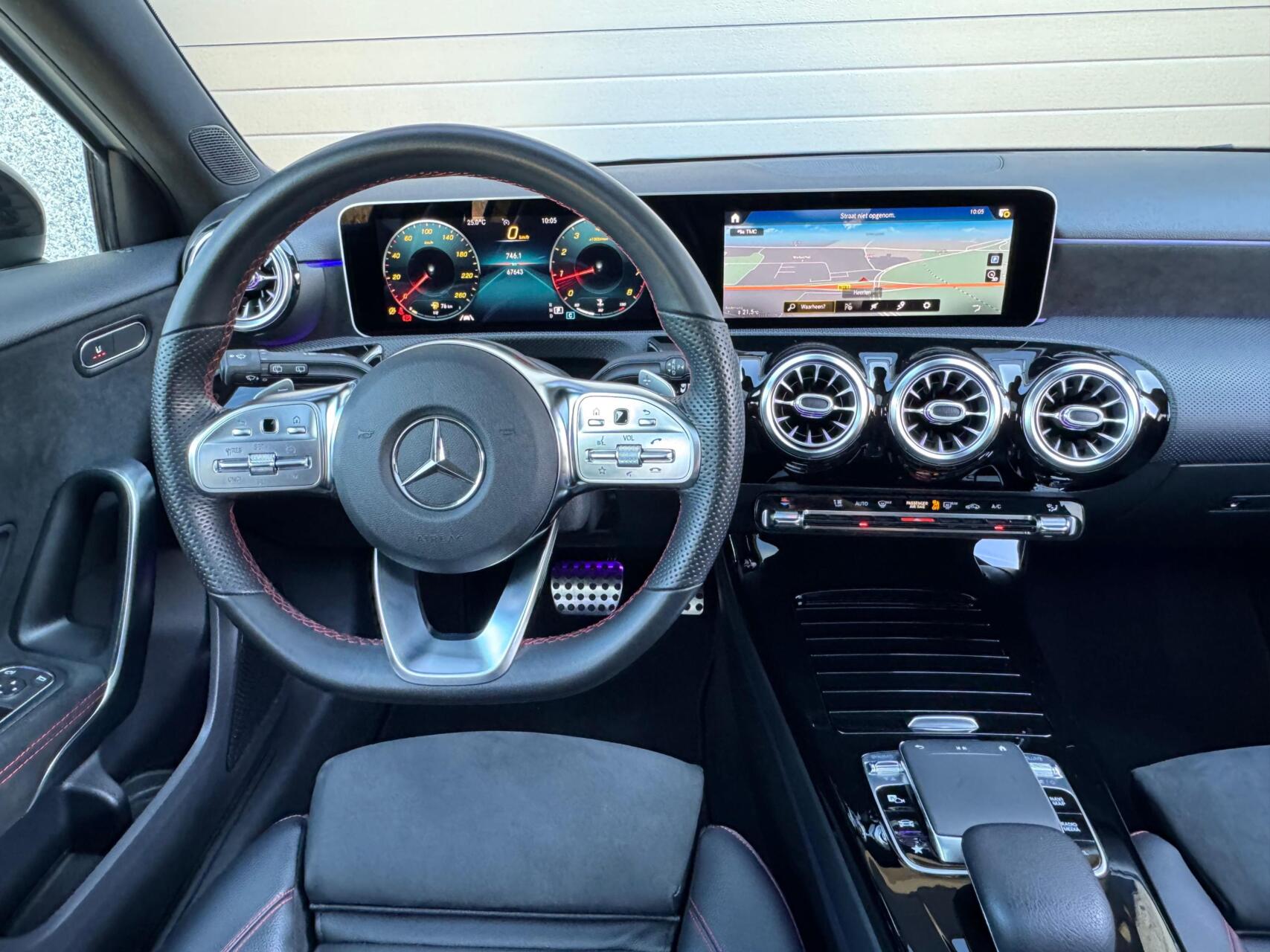 Foto van Mercedes-Benz A 200