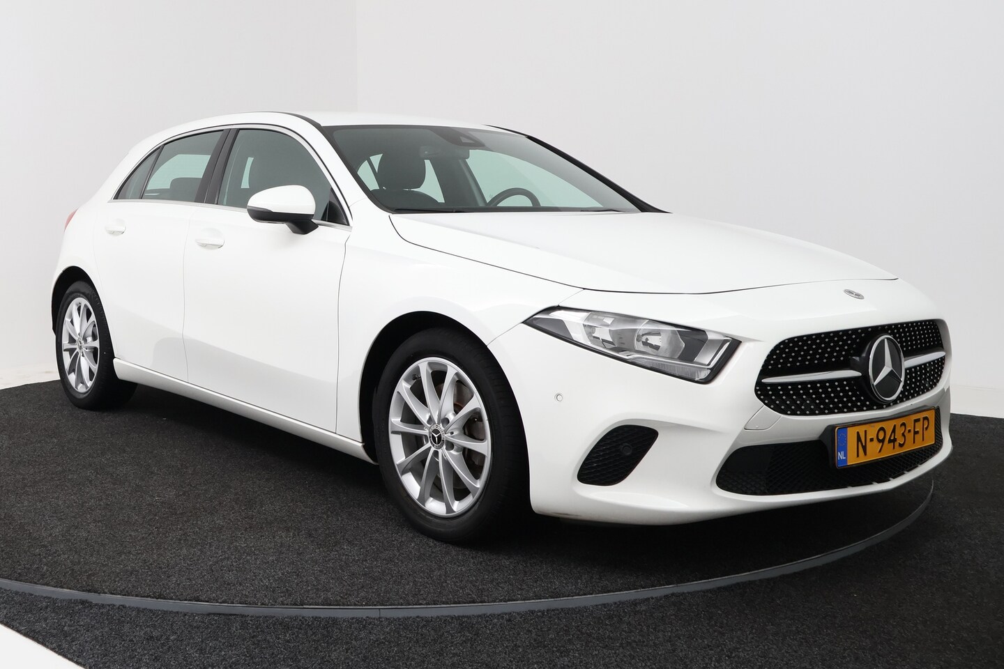 Foto van Mercedes-Benz A 220