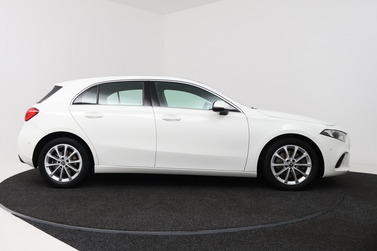 Foto van Mercedes-Benz A 220
