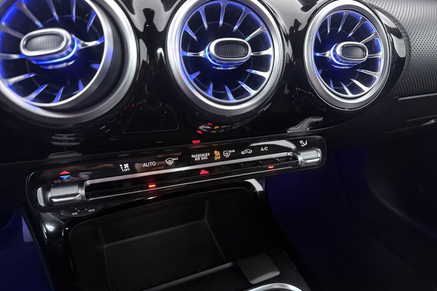 Foto van Mercedes-Benz A 220