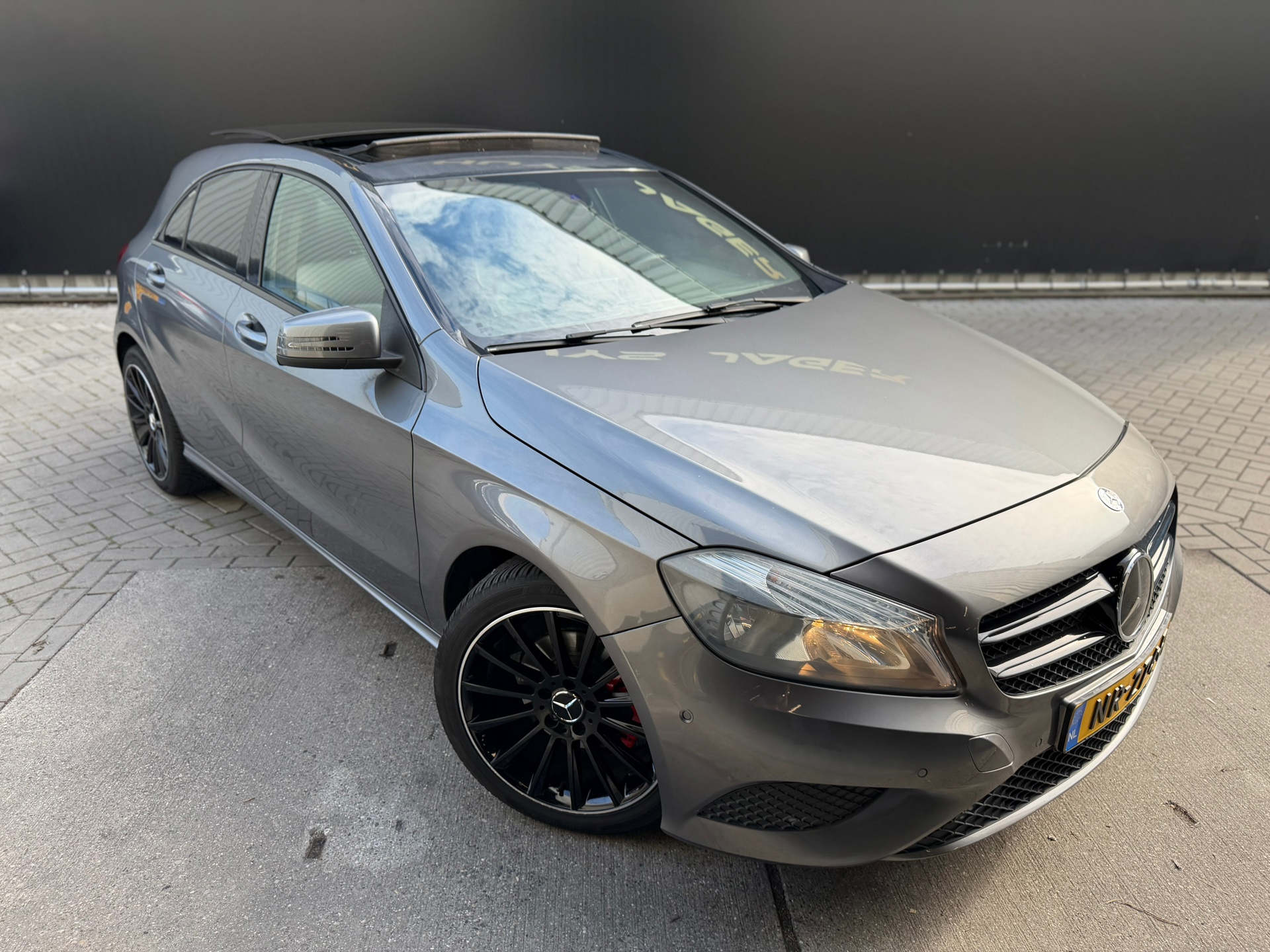 Foto van Mercedes-Benz A 200