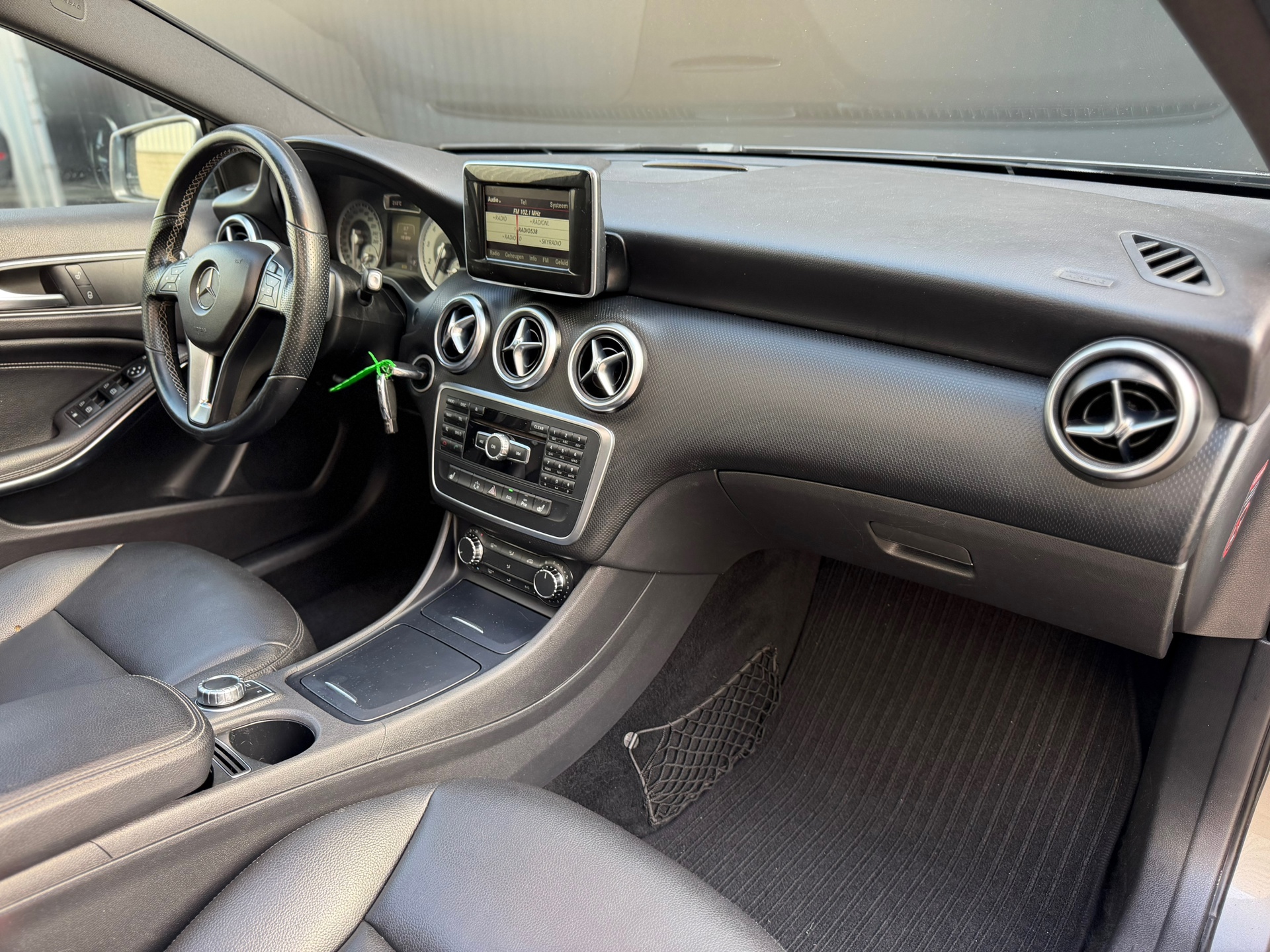 Foto van Mercedes-Benz A 200