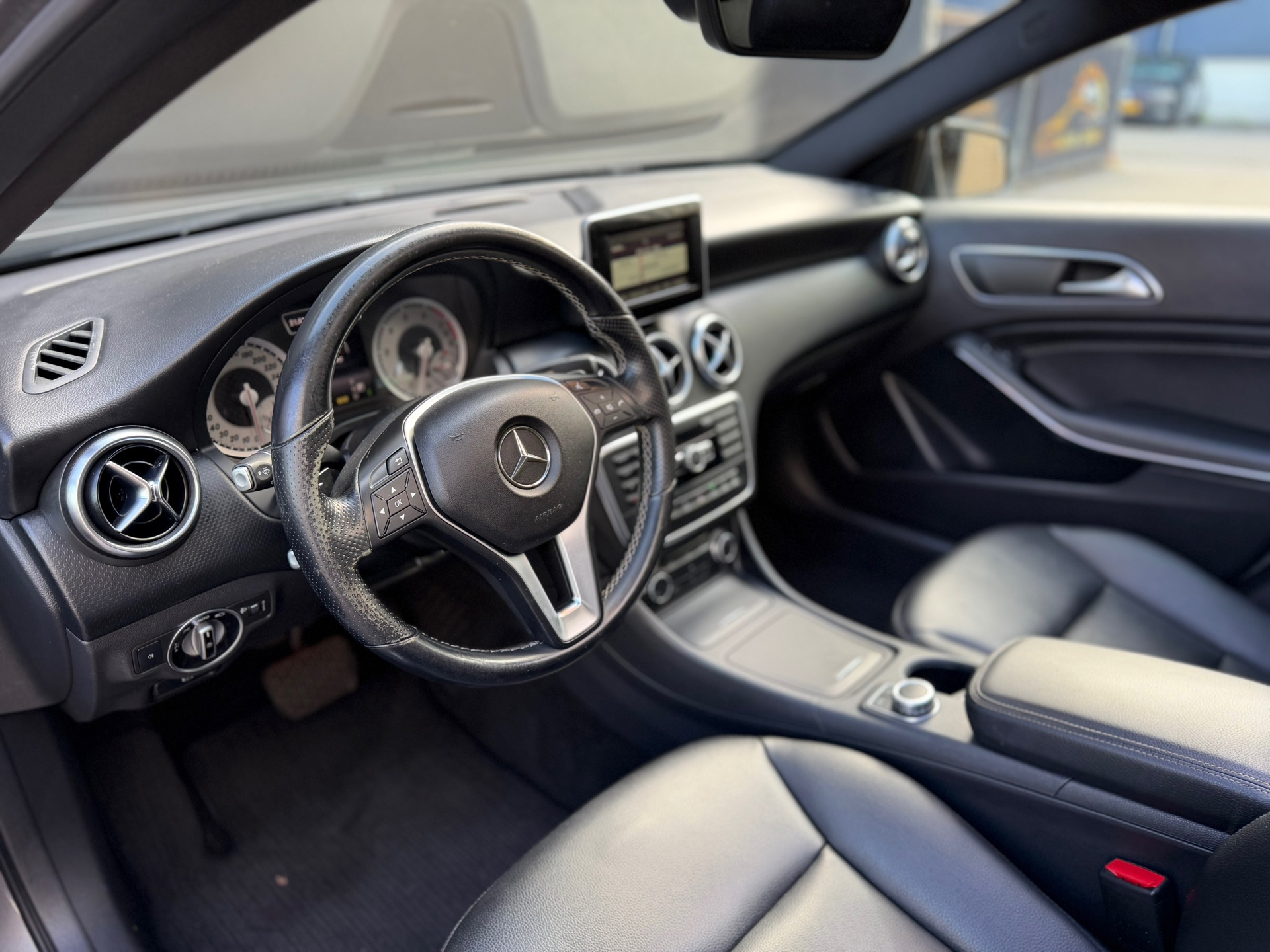 Foto van Mercedes-Benz A 200