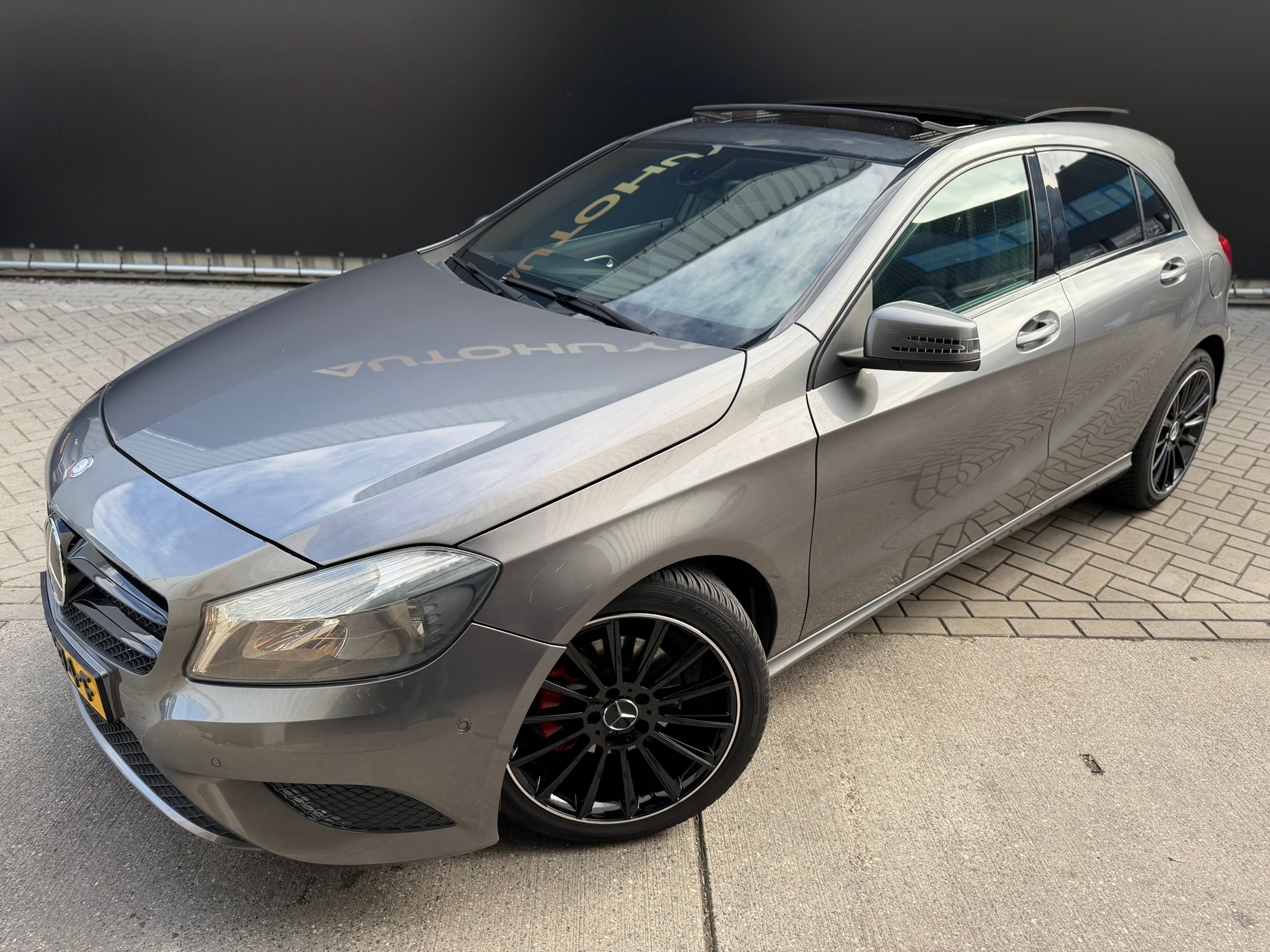 Foto van Mercedes-Benz A 200