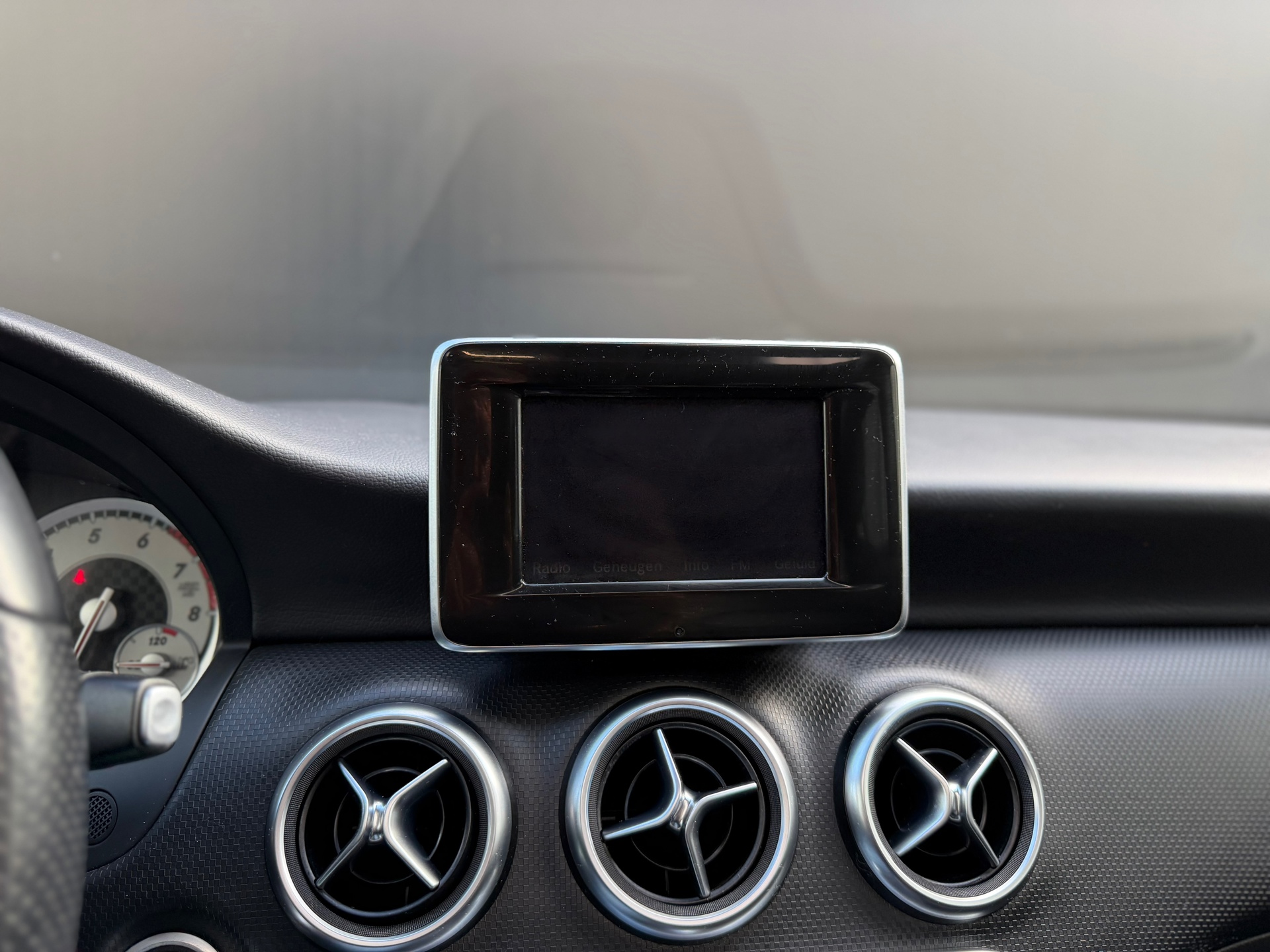 Foto van Mercedes-Benz A 200