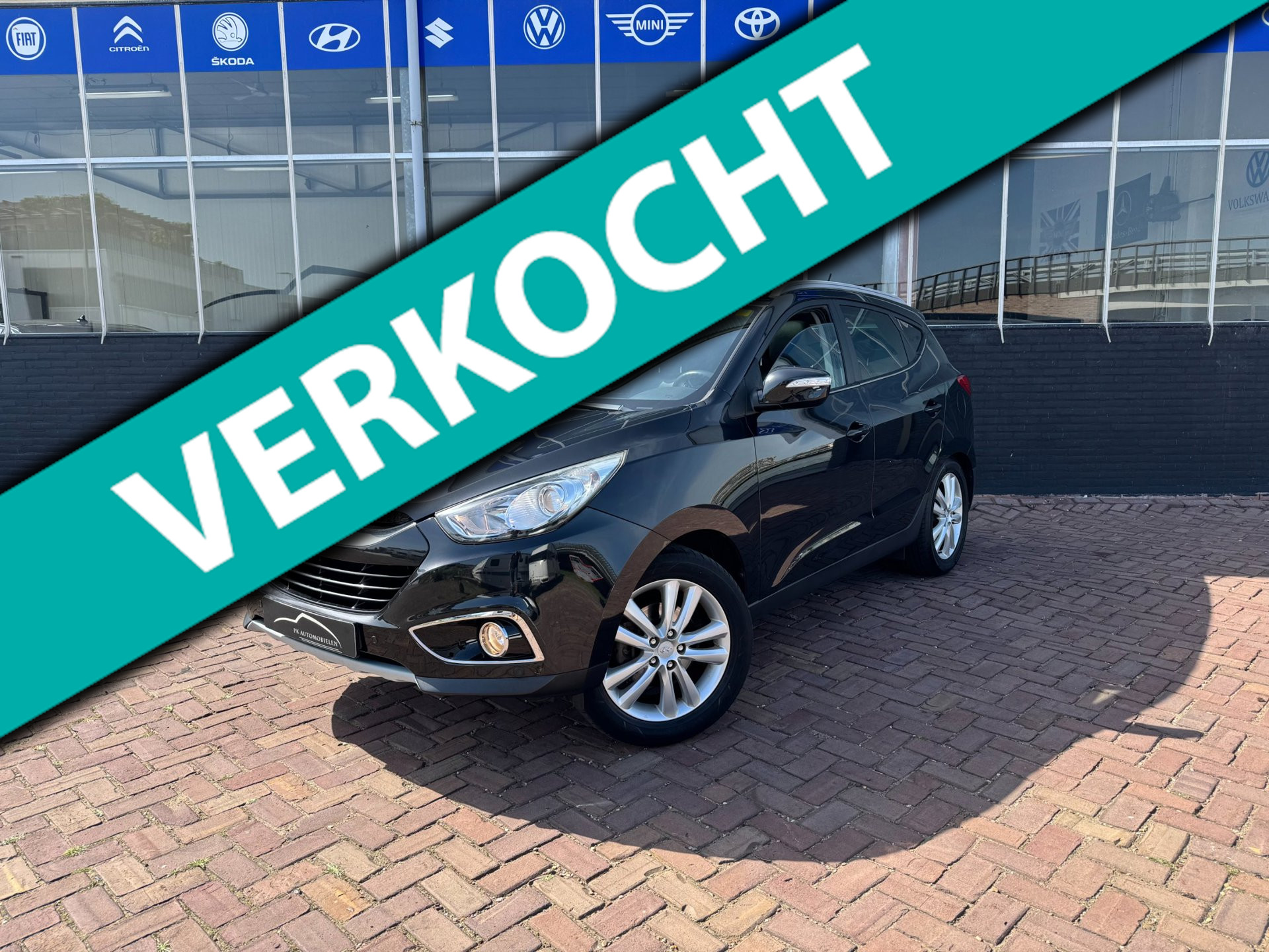 Hyundai Ix35 2.0i i-Catcher **PANODAK + CAMERA + THAAK + KEYLESS** 2010 - voorkant
