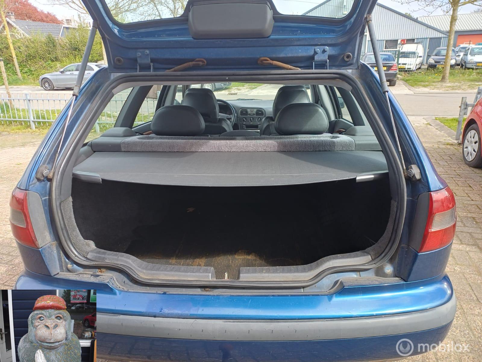 Foto van Volvo V40 1.8 I 16v