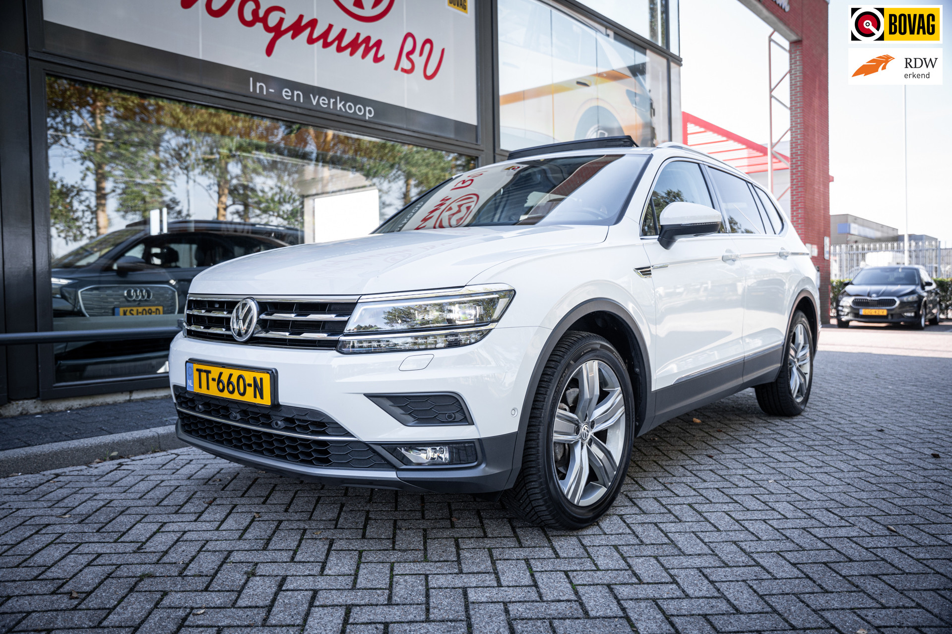 Volkswagen Tiguan 1.4 TSI Highline 7p | Automaat | Trekhaak | Carplay | Headup Display | Virtual cockpit | Leder | Memory 2018 - voorkant