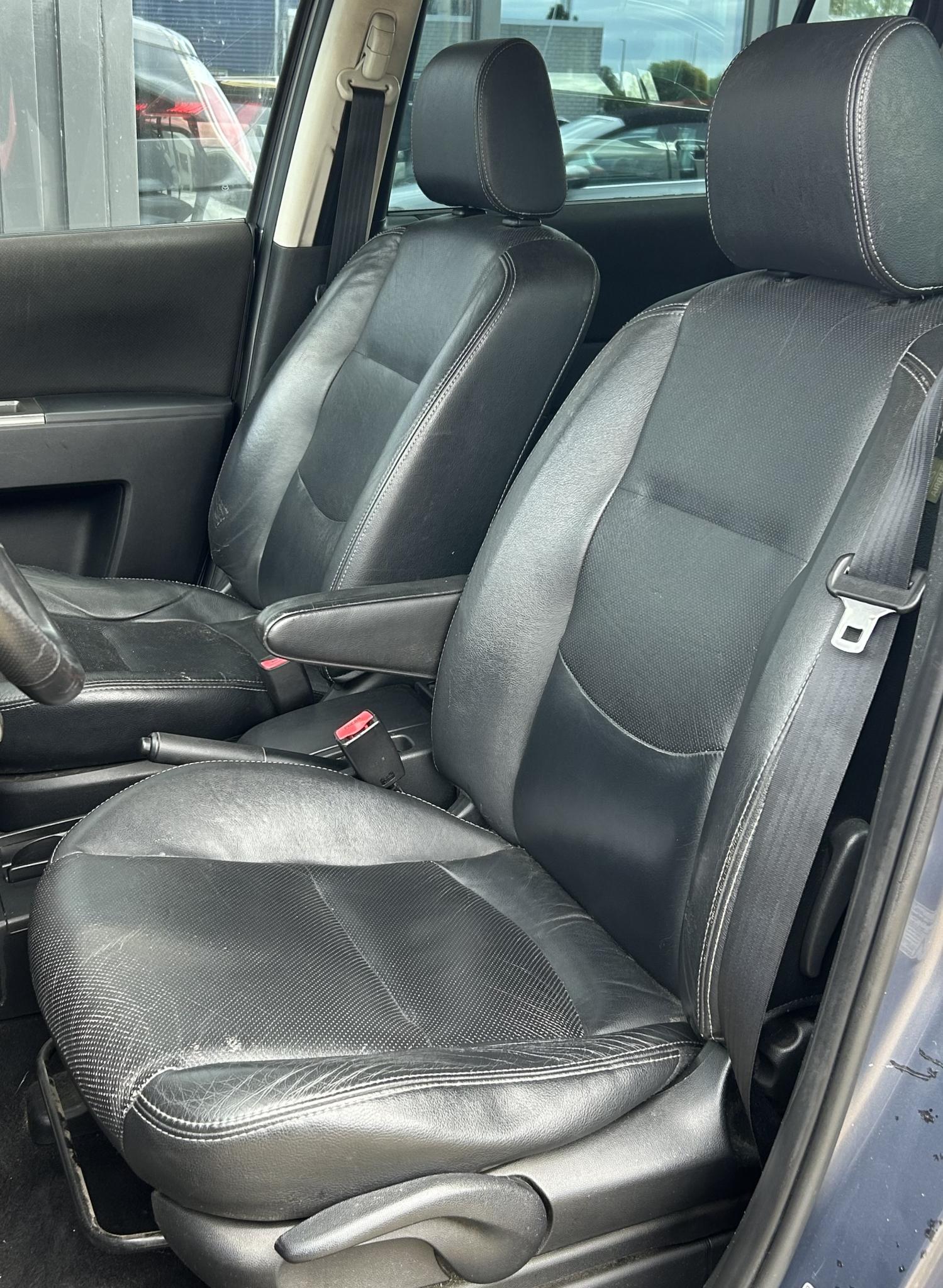 Foto van Mazda 5