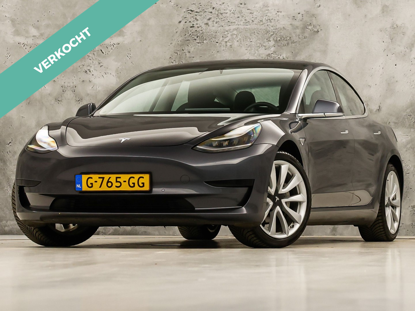 Tesla Model 3 Standard RWD Plus 60 kWh 2019 - voorkant