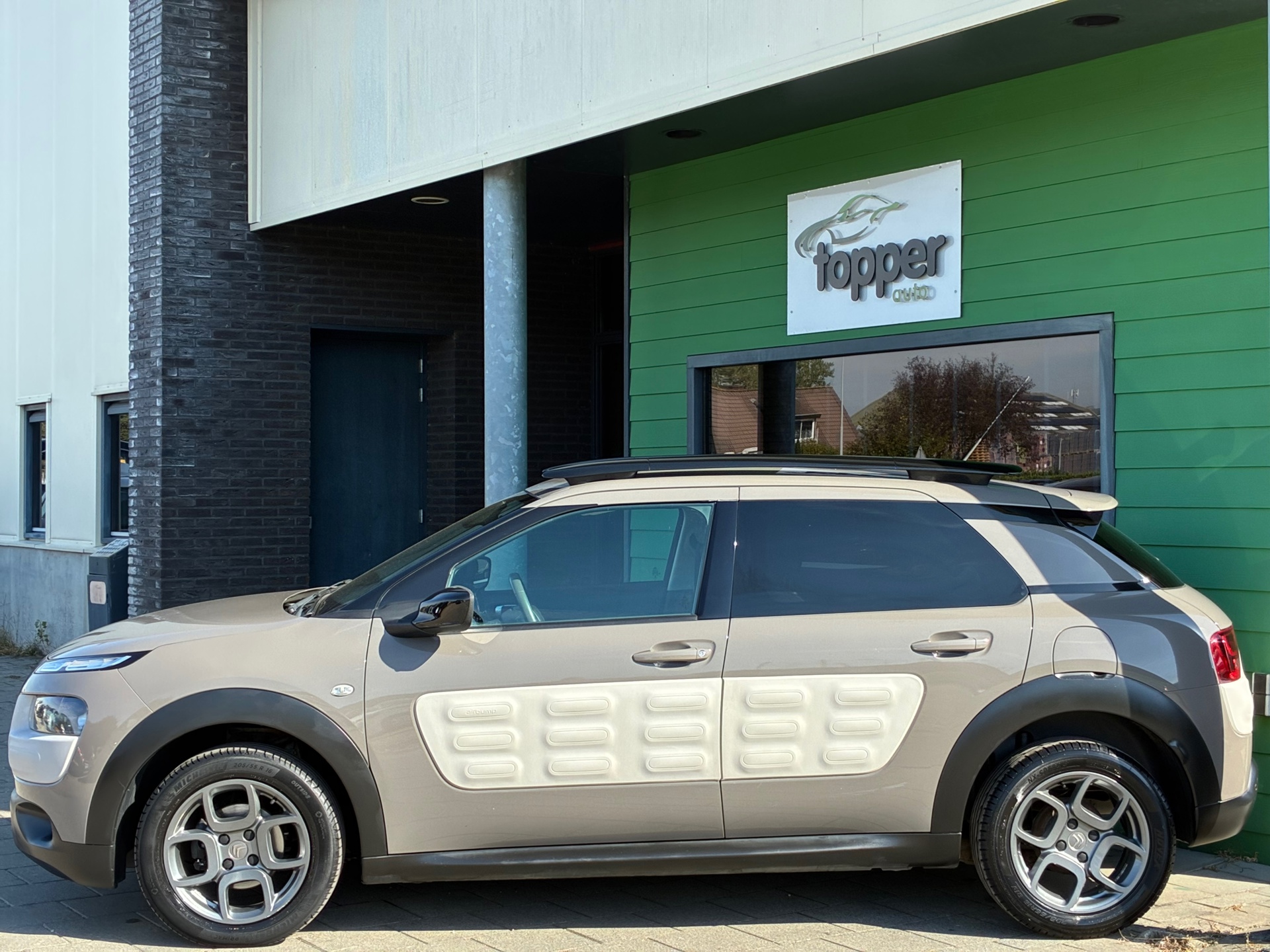 Foto van Citroen C4 Cactus
