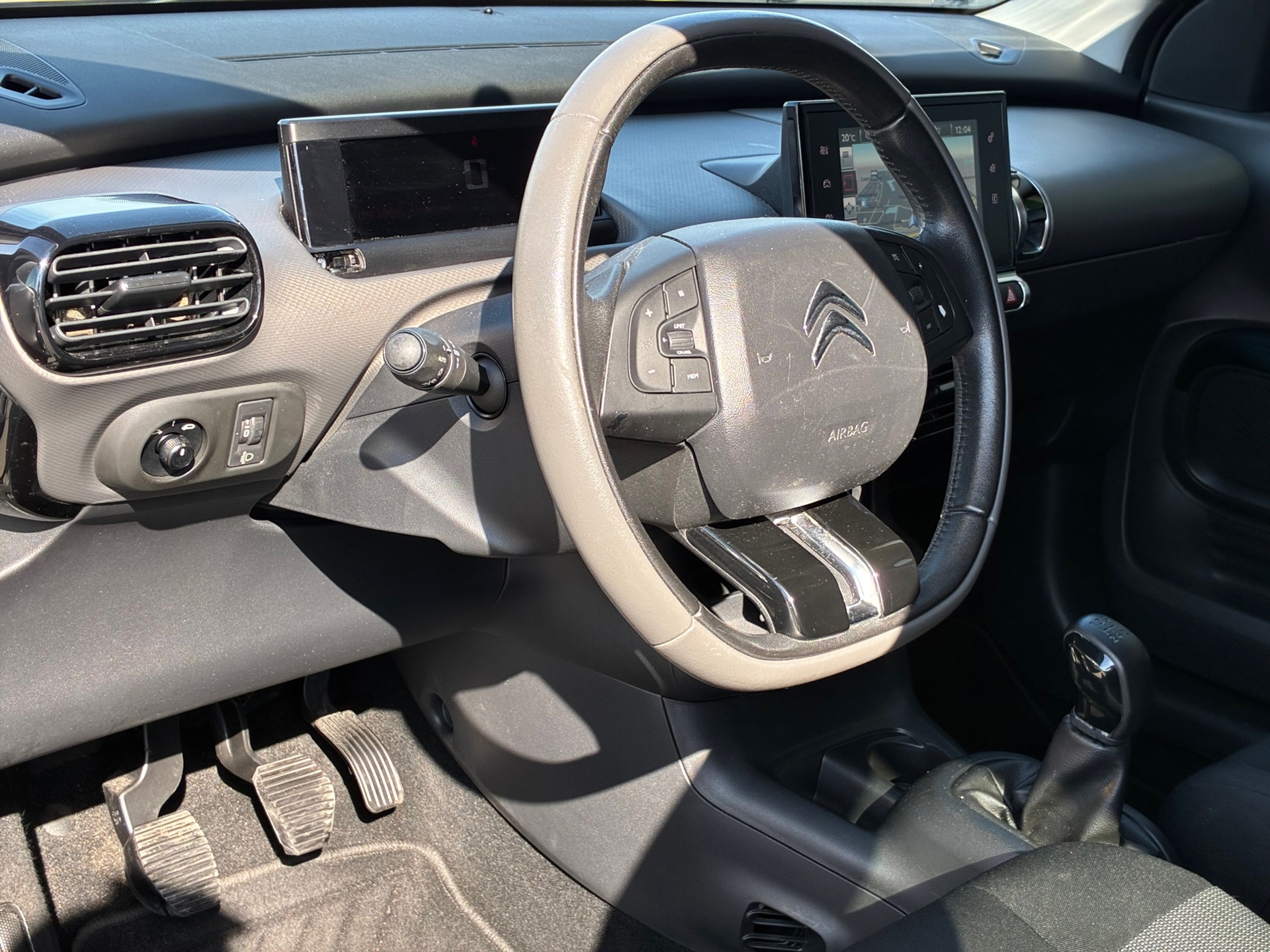 Foto van Citroen C4 Cactus