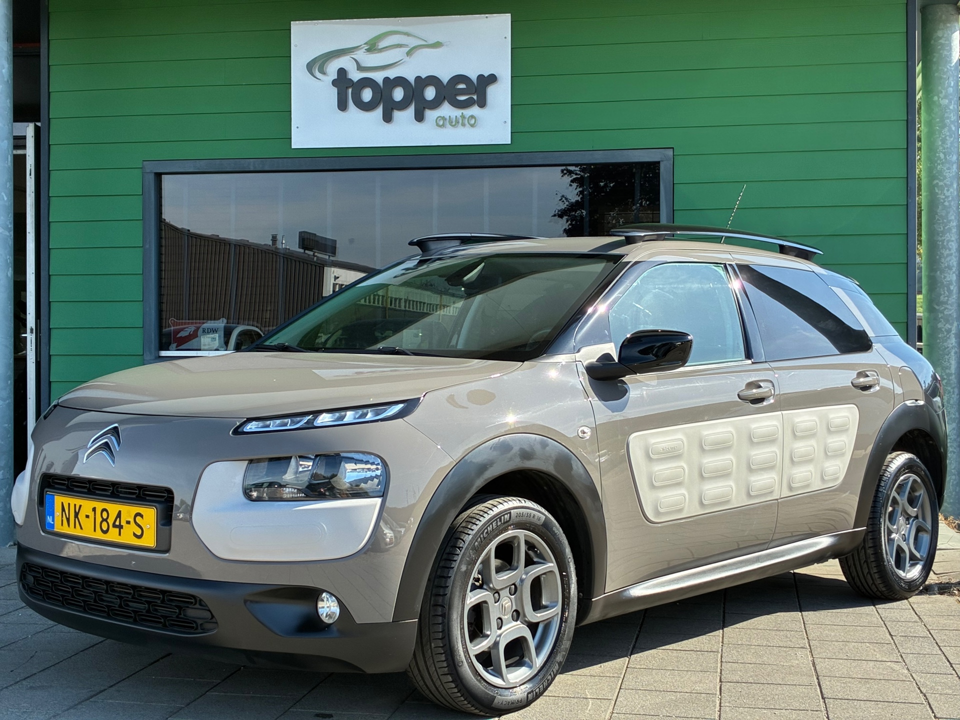 Foto van Citroen C4 Cactus