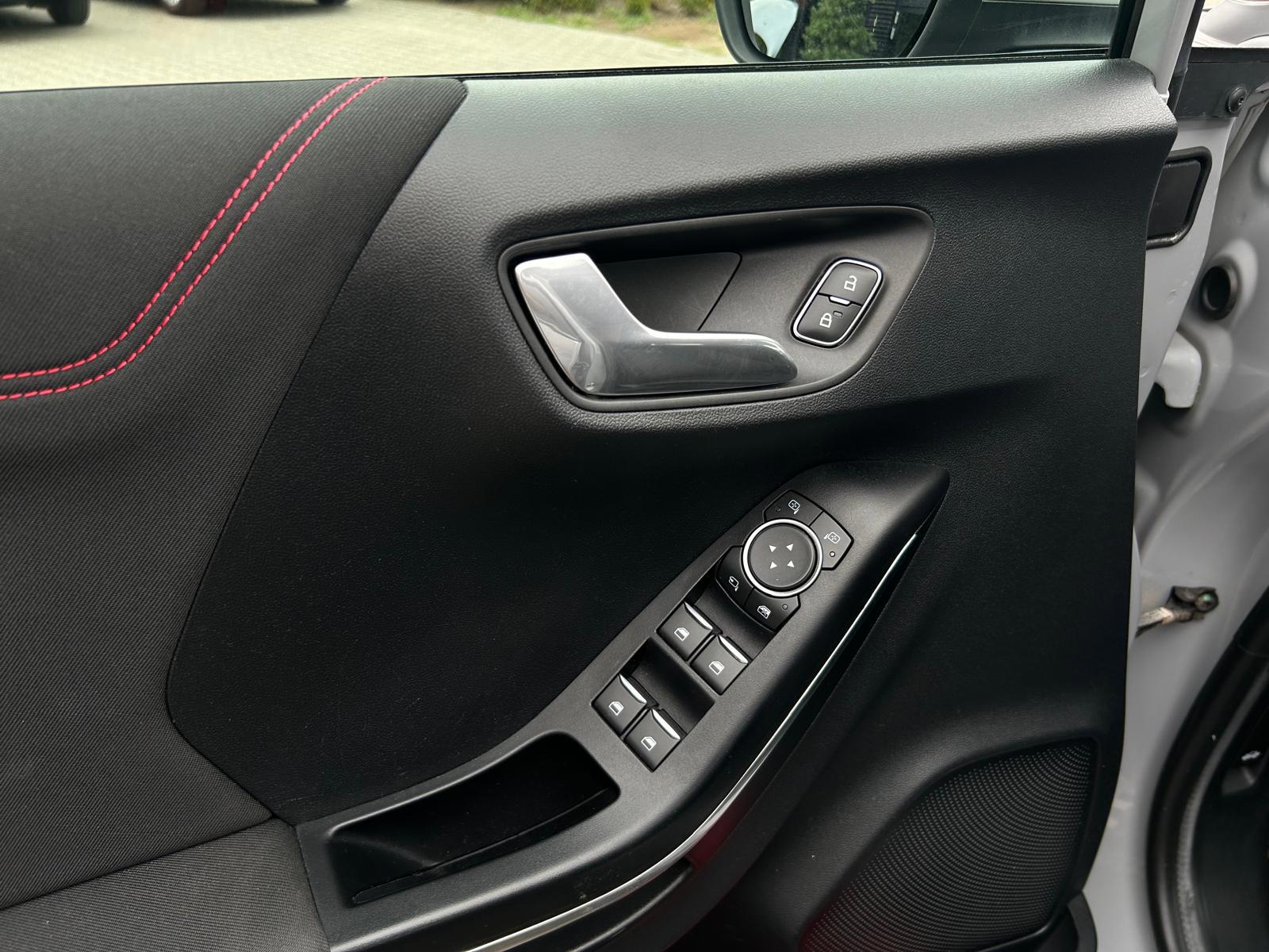 Foto van Ford Puma