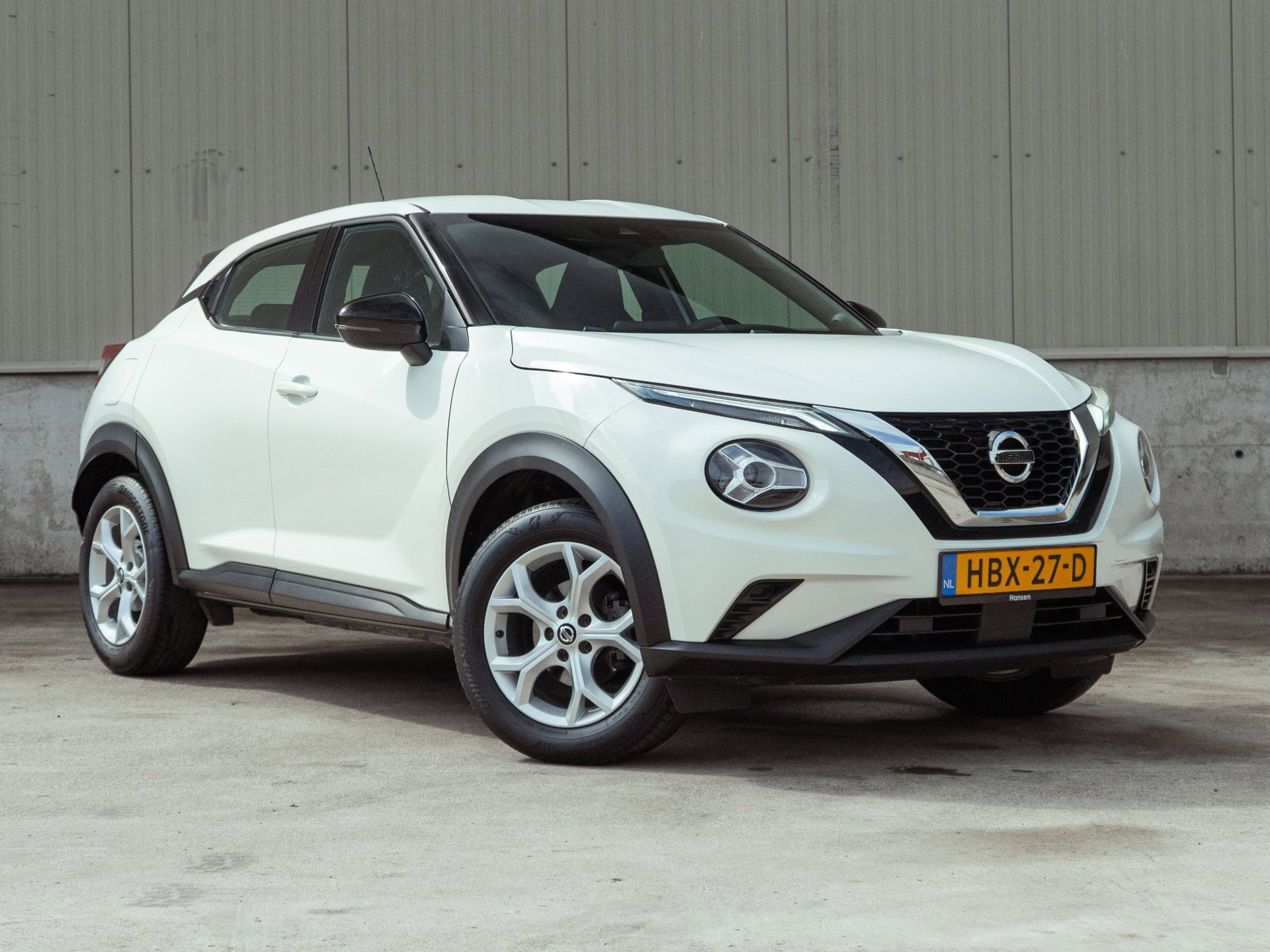 Nissan Nissan Juke 1.0 DIG-T N-Connecta 117pk (2020) | Achteruitrijcamera | Apple Carplay | Keyless Entry & Start | Stoelverwarming | LED 2020 - voorkant