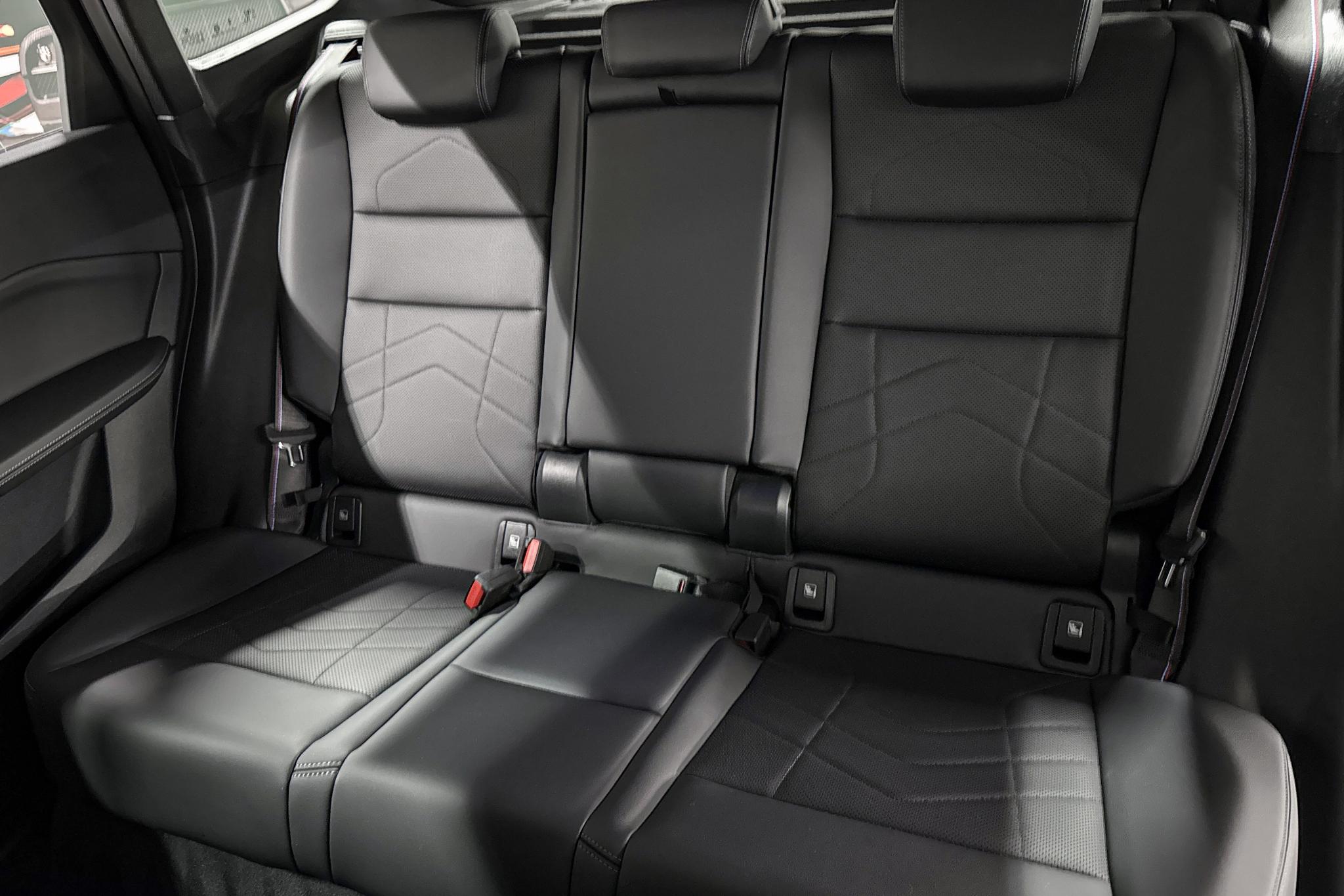 Foto van BMW Ix1 Edrive20
